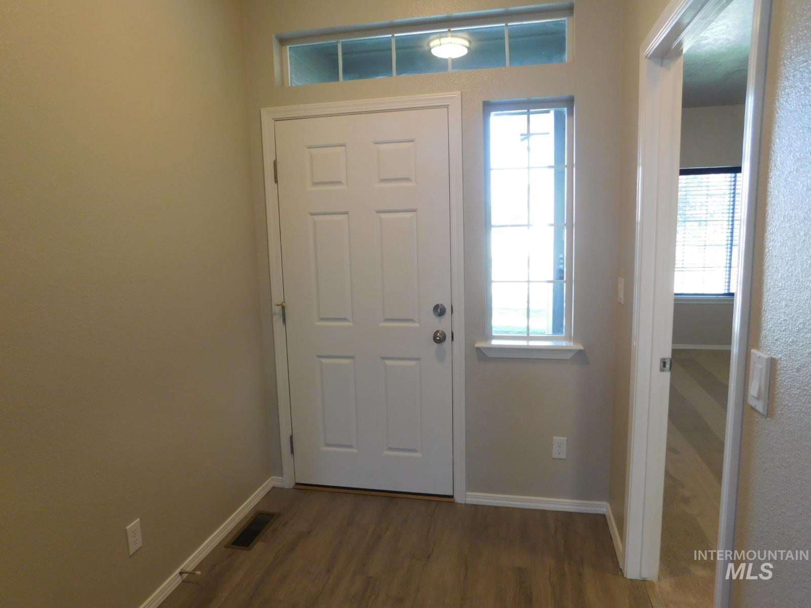 1089 E GRAND HAVEN ST, Nampa, Idaho 83686, 4 Bedrooms, 3.5 Bathrooms, Residential For Sale, Price $589,900,MLS 99000905