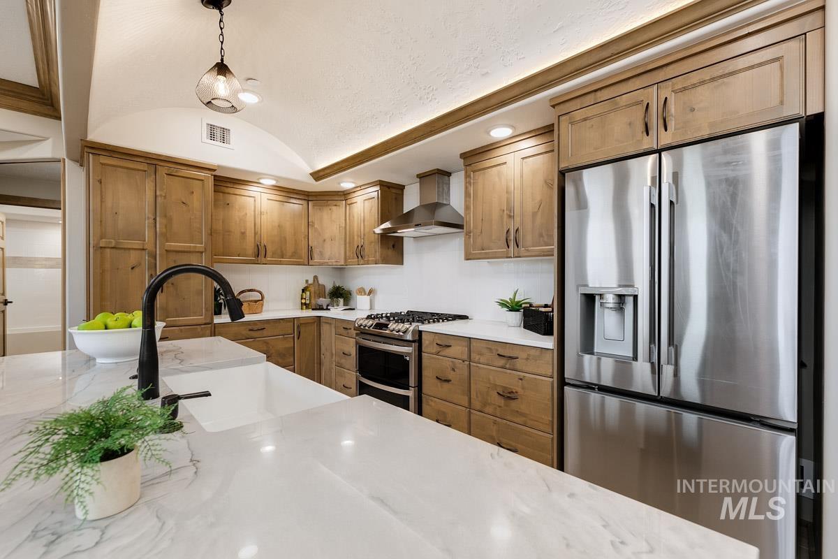79 E Aikens Street, Eagle, Idaho 83616, 3 Bedrooms, 3 Bathrooms, Residential For Sale, Price $1,335,000,MLS 99000906