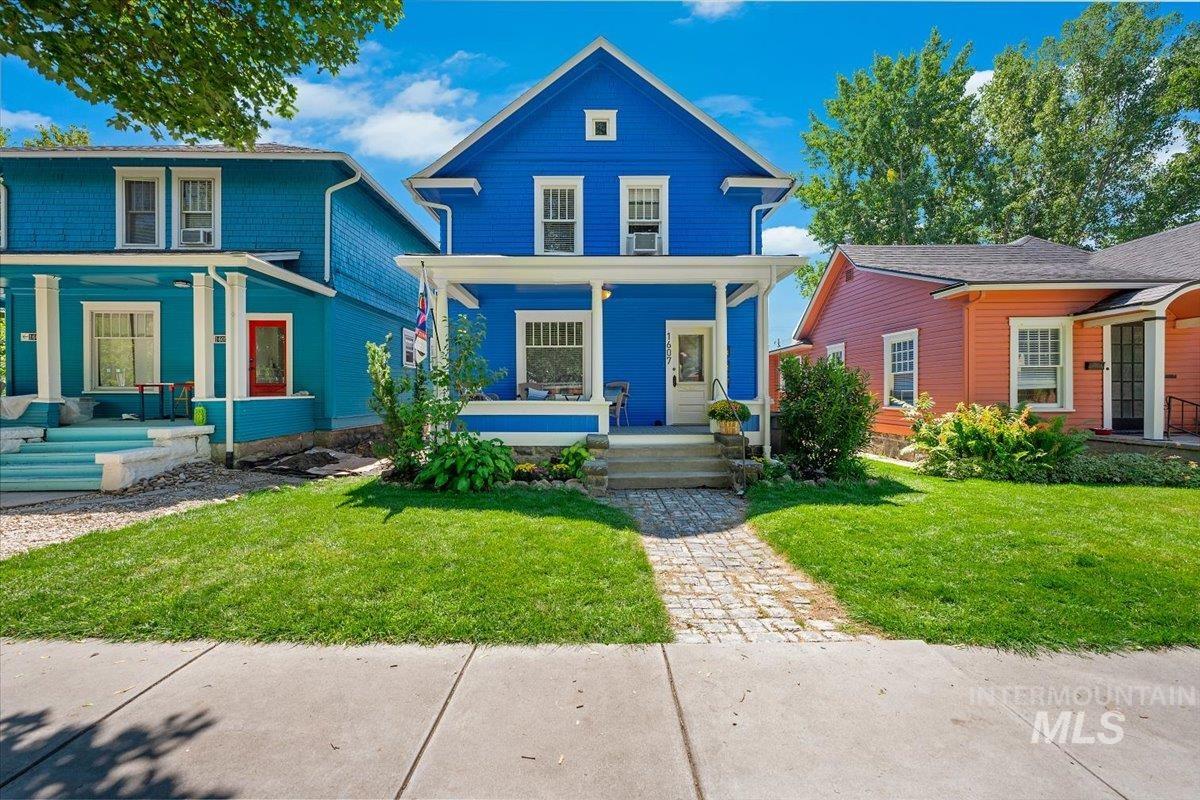 1607 W Resseguie, Boise, Idaho 83702, 1 Bedroom, 1 Bathroom, Residential Income For Sale, Price $790,000,MLS 99000907