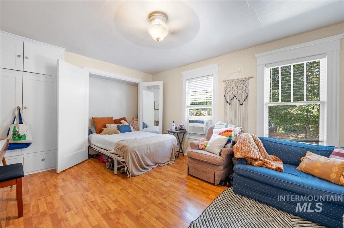 1607 W Resseguie, Boise, Idaho 83702, 1 Bedroom, 1 Bathroom, Residential Income For Sale, Price $790,000,MLS 99000907