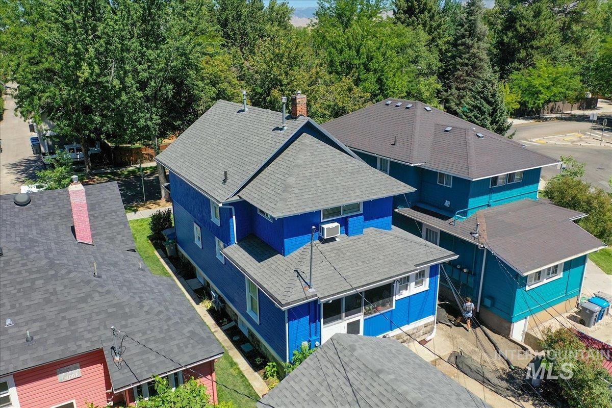 1607 W Resseguie, Boise, Idaho 83702, 1 Bedroom, 1 Bathroom, Residential Income For Sale, Price $790,000,MLS 99000907