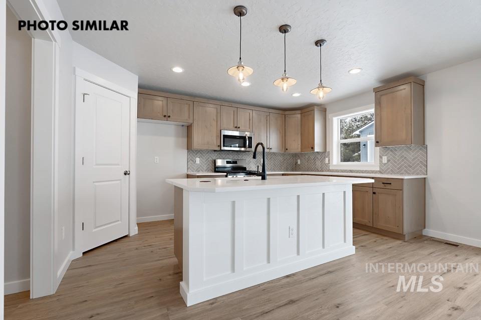 1425 Dawn St, Weiser, Idaho 83672, 5 Bedrooms, 2.5 Bathrooms, Residential For Sale, Price $471,499,MLS 99000908