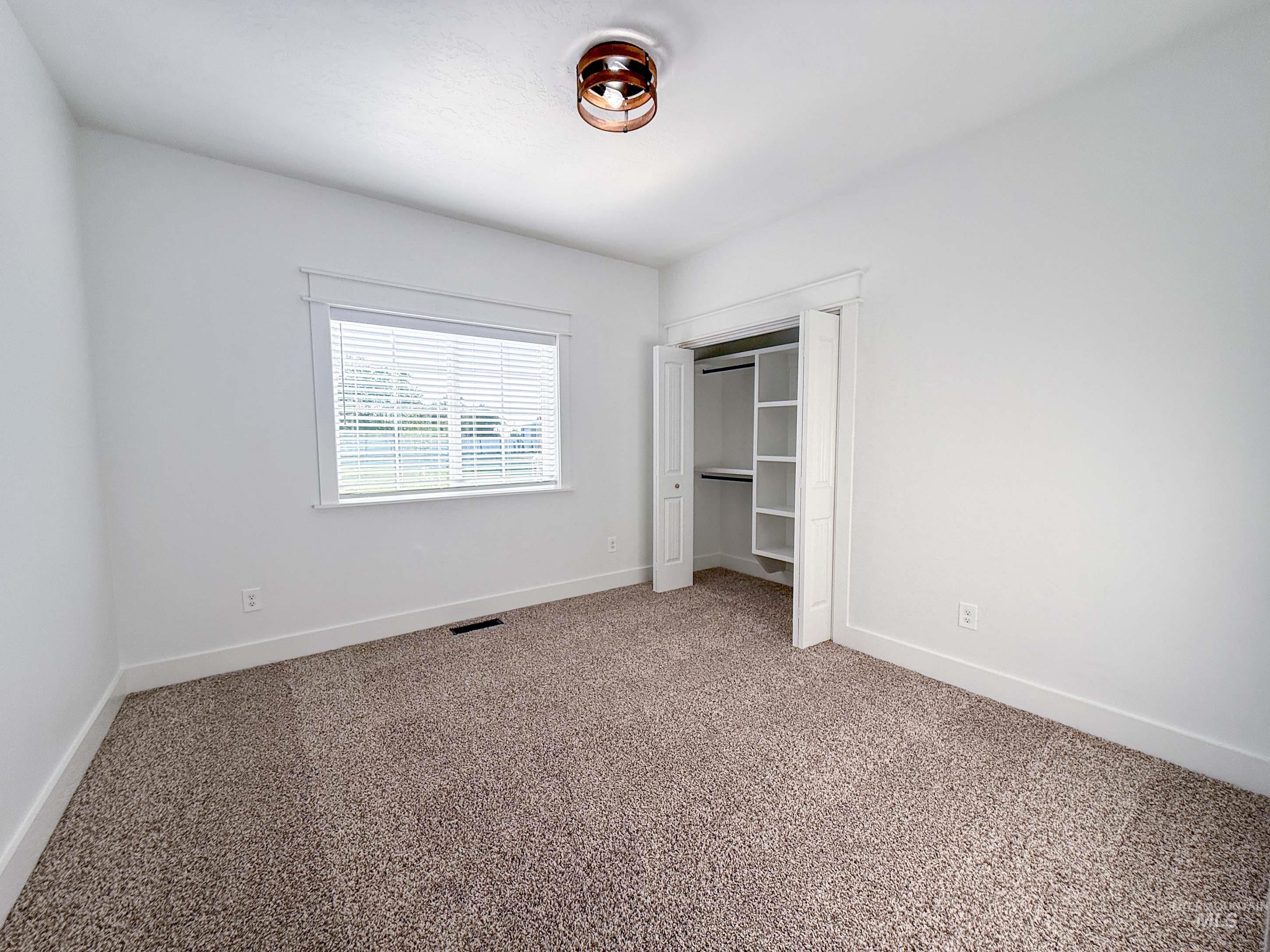 5937 5th Ave., Nampa, Idaho 83686, 3 Bedrooms, 2 Bathrooms, Residential For Sale, Price $849,900, 99000917