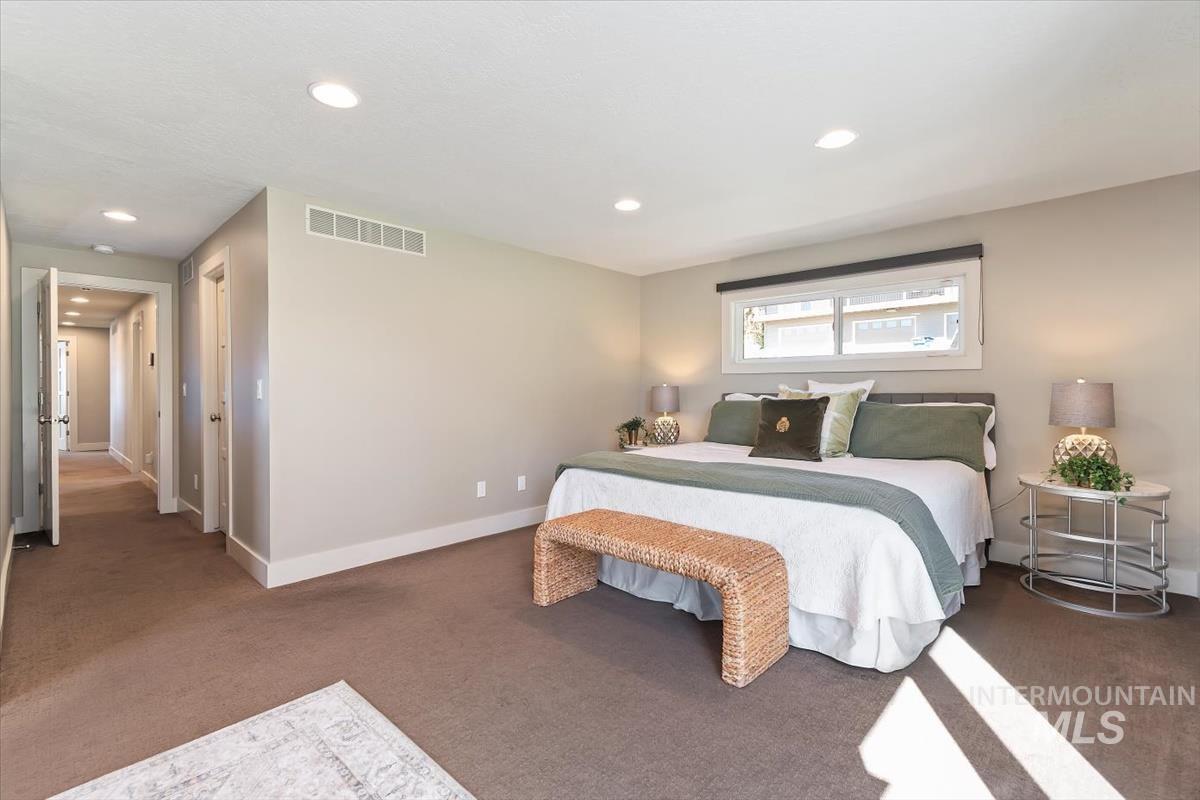 709 E Braemere, Boise, Idaho 83702, 4 Bedrooms, 4.5 Bathrooms, Residential For Sale, Price $1,495,000,MLS 99000927