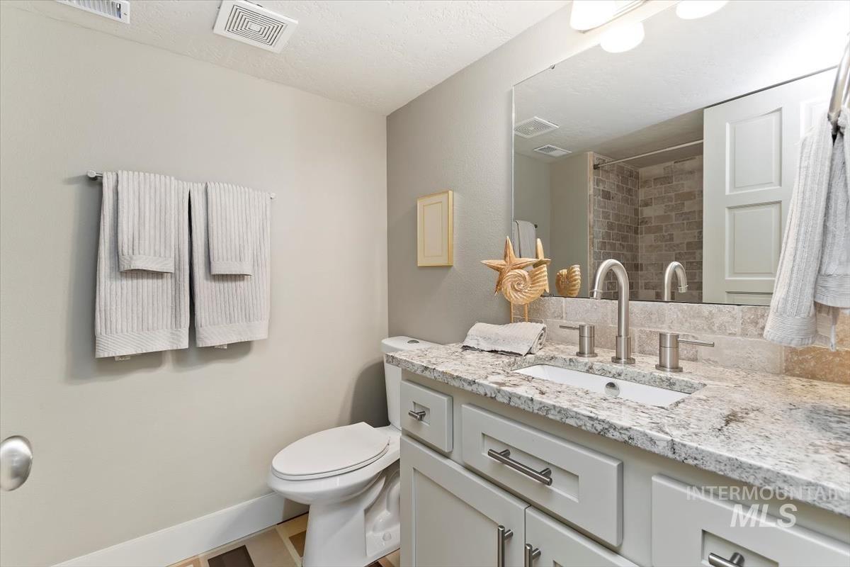 709 E Braemere, Boise, Idaho 83702, 4 Bedrooms, 4.5 Bathrooms, Residential For Sale, Price $1,495,000,MLS 99000927