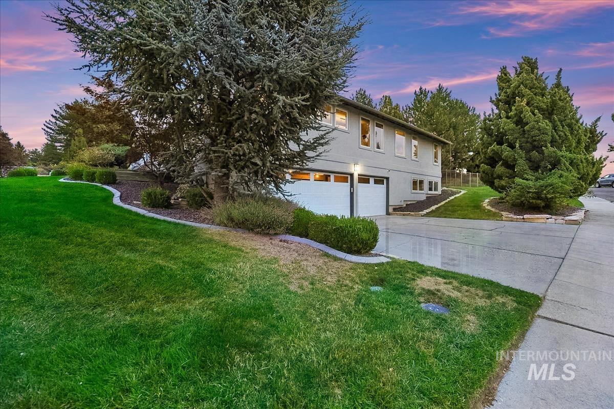 709 E Braemere, Boise, Idaho 83702, 4 Bedrooms, 4.5 Bathrooms, Residential For Sale, Price $1,495,000,MLS 99000927