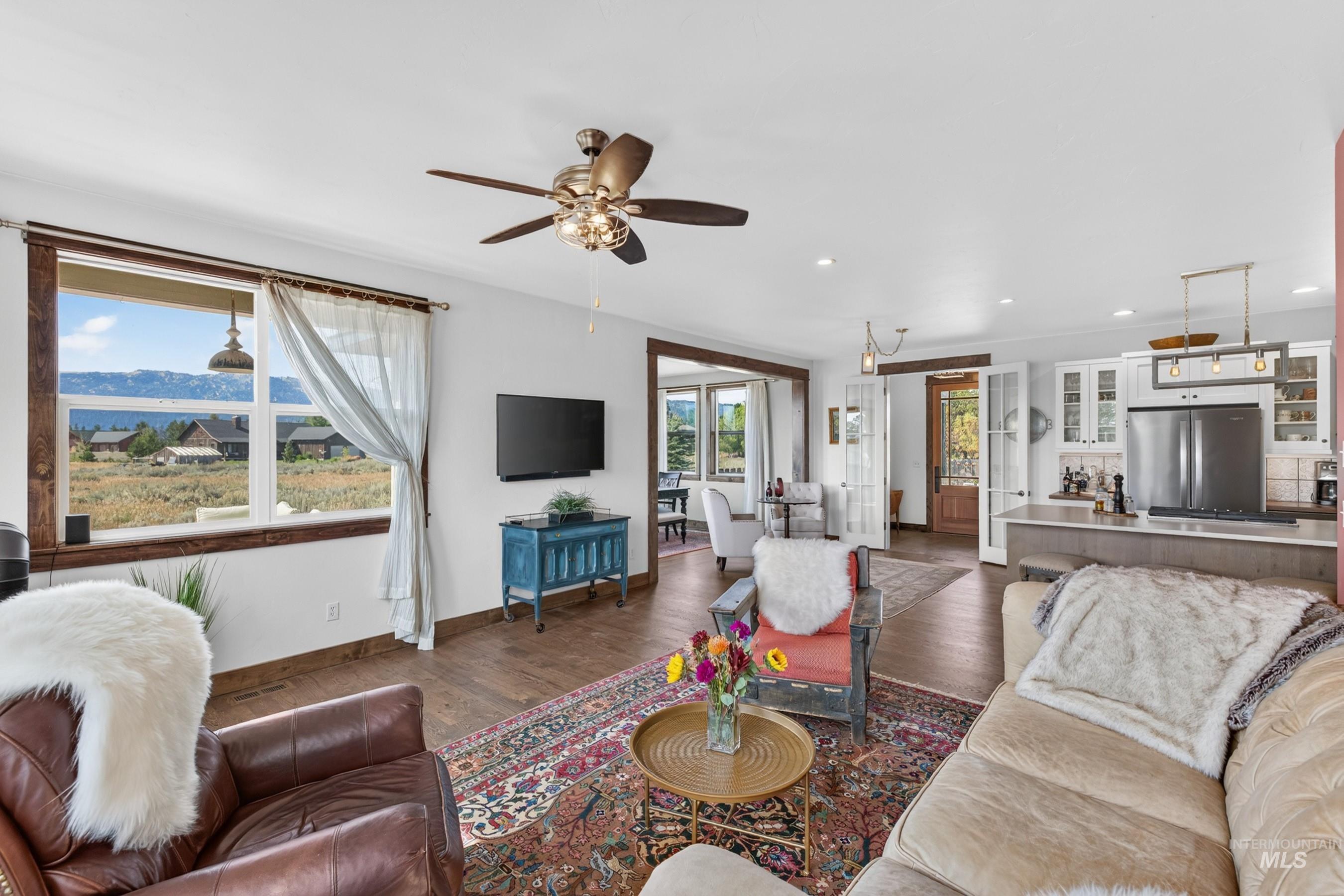59 Salmon Loop, Donnelly, Idaho 83615, 4 Bedrooms, 3 Bathrooms, Residential For Sale, Price $999,500, 99000930