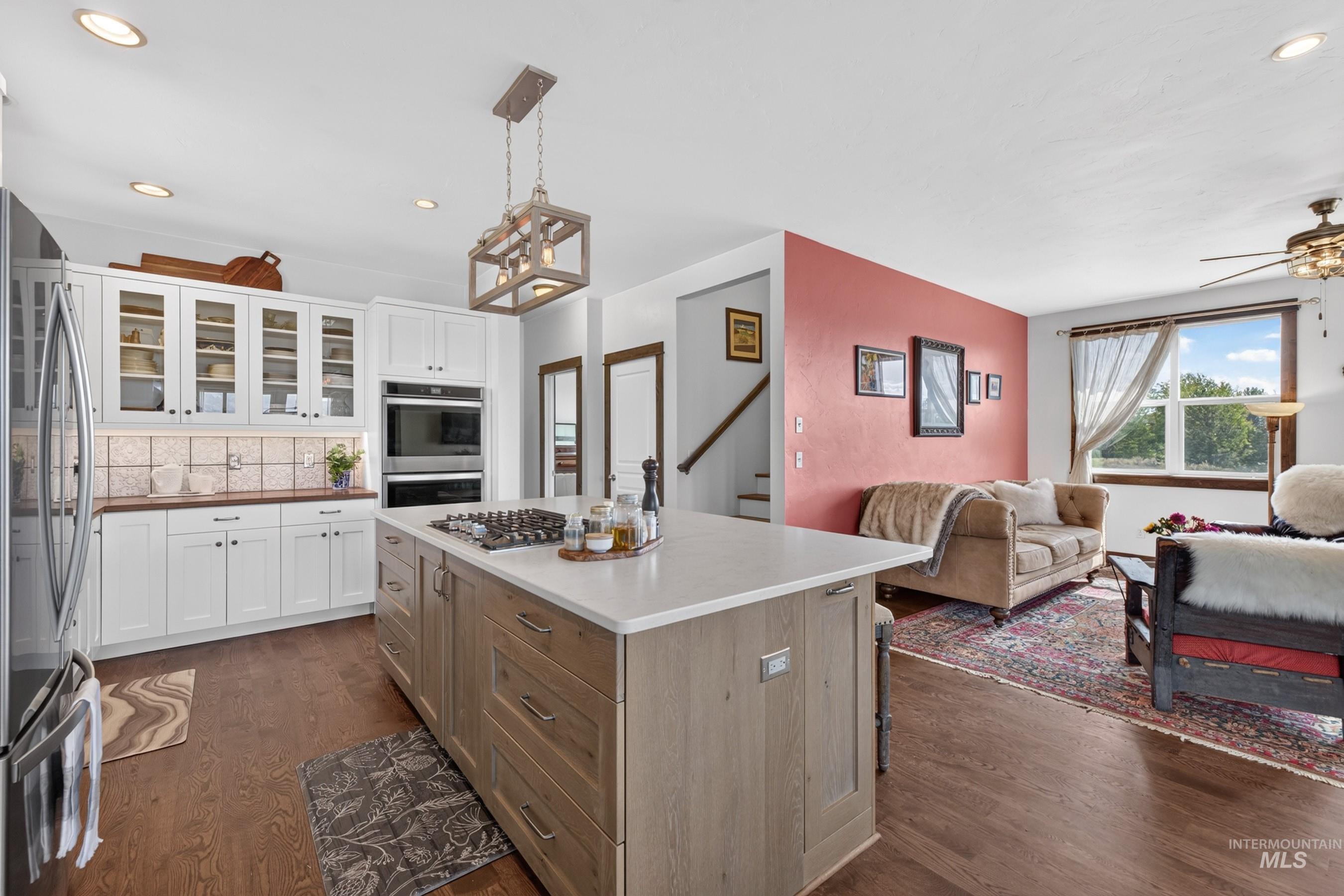 59 Salmon Loop, Donnelly, Idaho 83615, 4 Bedrooms, 3 Bathrooms, Residential For Sale, Price $999,500, 99000930