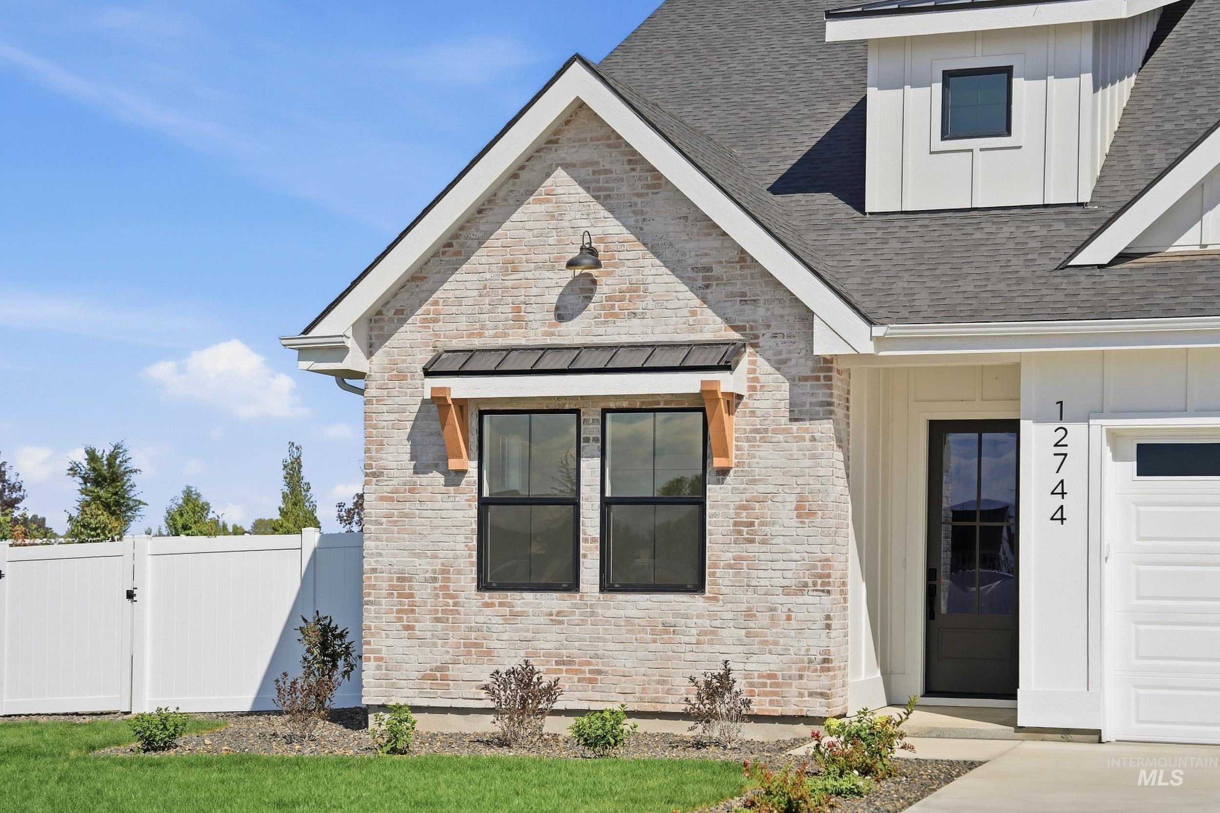 12744 Fjord St., Middleton, Idaho 83644, 4 Bedrooms, 3 Bathrooms, Residential For Sale, Price $1,154,000, 99000935