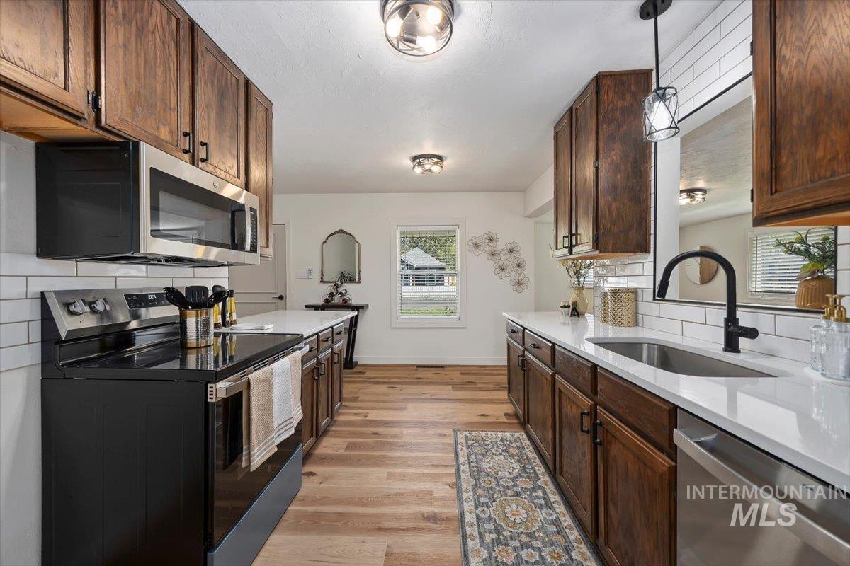 415 Adams Street, Twin Falls, Idaho 83301, 3 Bedrooms, 1 Bathroom, Residential For Sale, Price $309,900,MLS 99000944