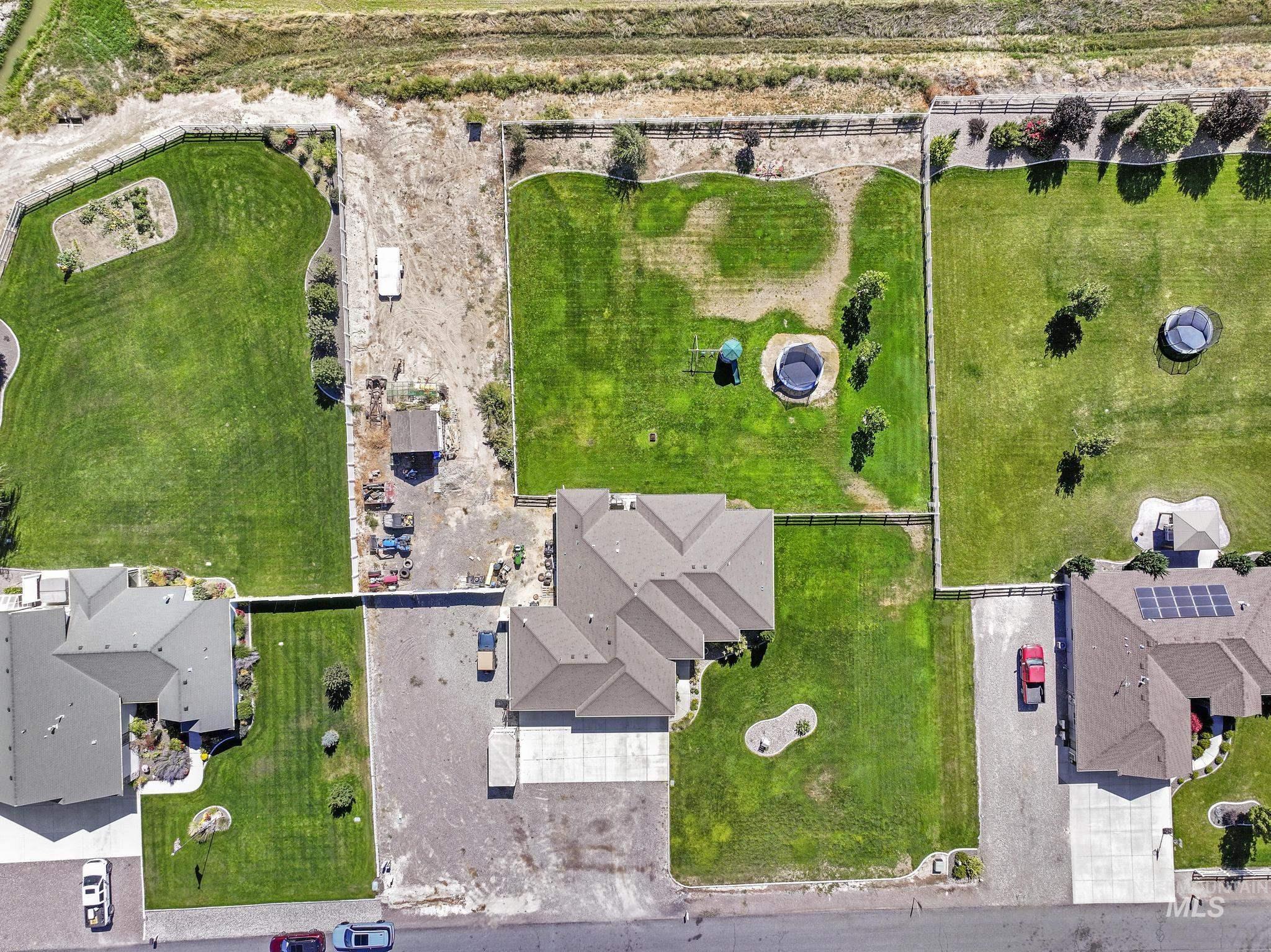 3705 E 3755 N, Kimberly, Idaho 83341, 4 Bedrooms, 2 Bathrooms, Residential For Sale, Price $669,000,MLS 99000958