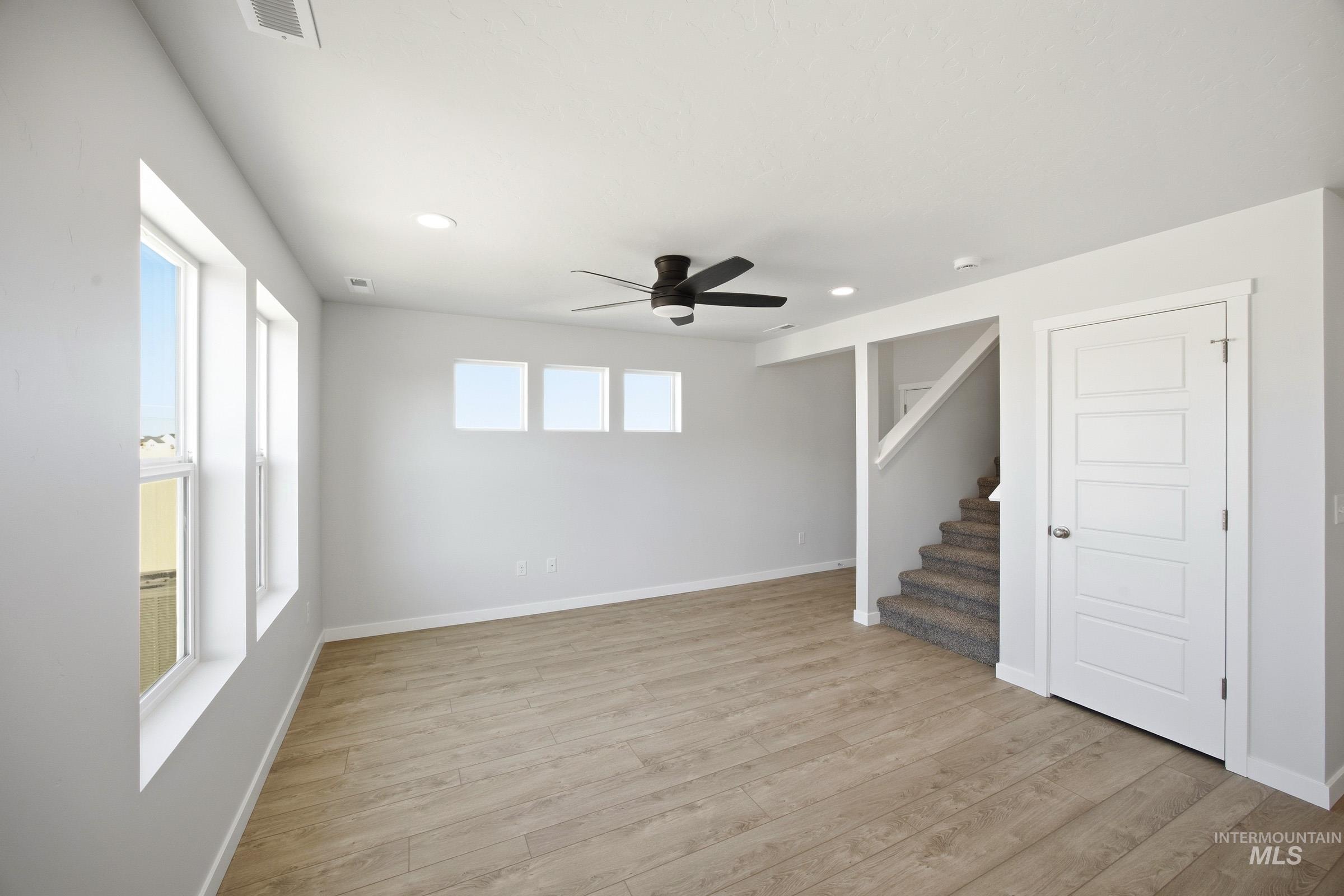 16211 Andes Ave, Caldwell, Idaho 83607, 3 Bedrooms, 2.5 Bathrooms, Residential For Sale, Price $365,990,MLS 99000963