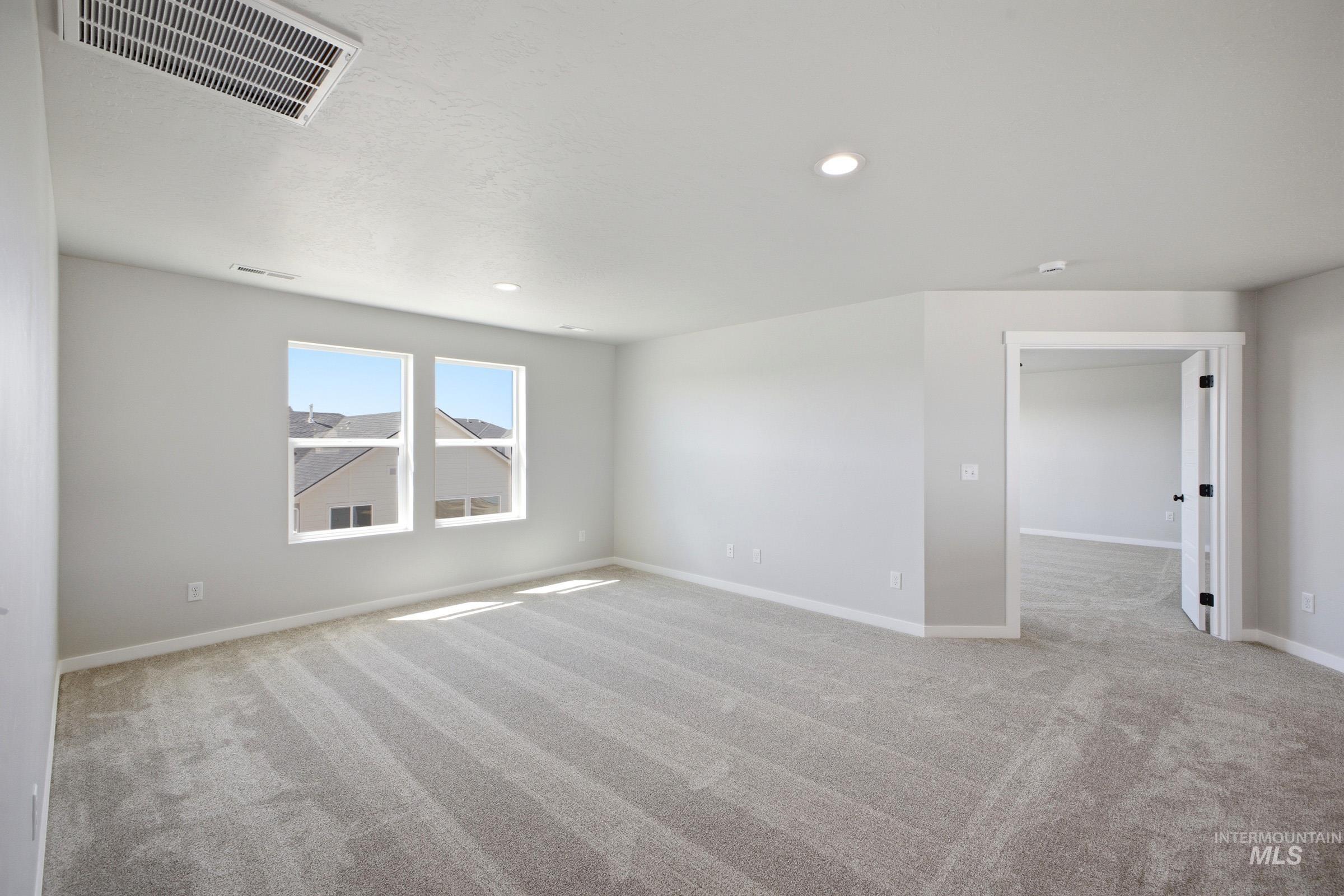 5032 S Bleachfield Ave, Meridian, Idaho 83642, 4 Bedrooms, 3 Bathrooms, Residential For Sale, Price $769,990,MLS 99000964