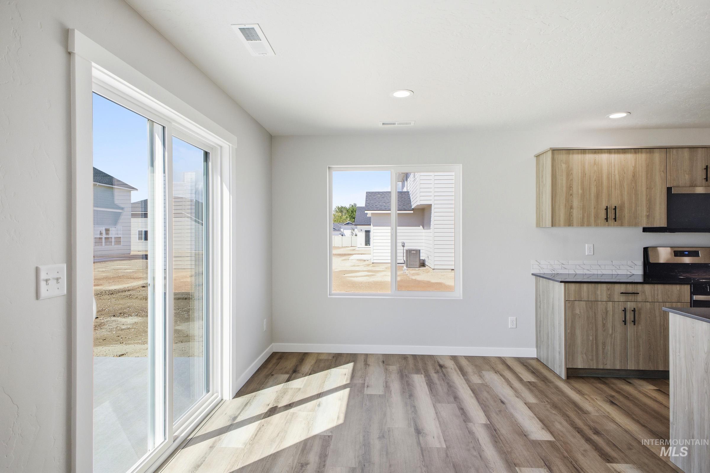 5032 S Bleachfield Ave, Meridian, Idaho 83642, 4 Bedrooms, 3 Bathrooms, Residential For Sale, Price $769,990,MLS 99000964