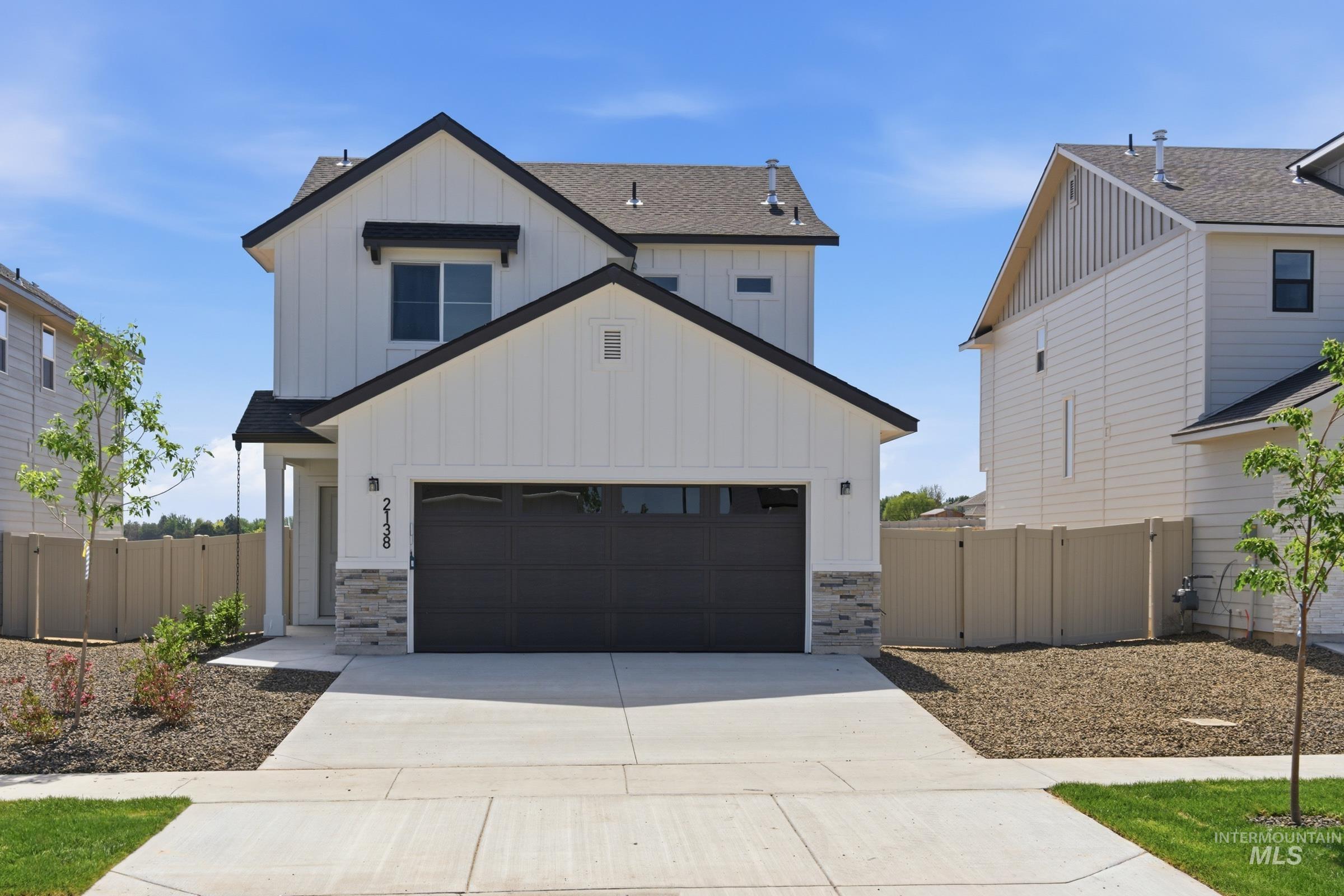 2046 S Summerson Way, Meridian, Idaho 83642, 3 Bedrooms, 2.5 Bathrooms, Residential For Sale, Price $475,990,MLS 99000967