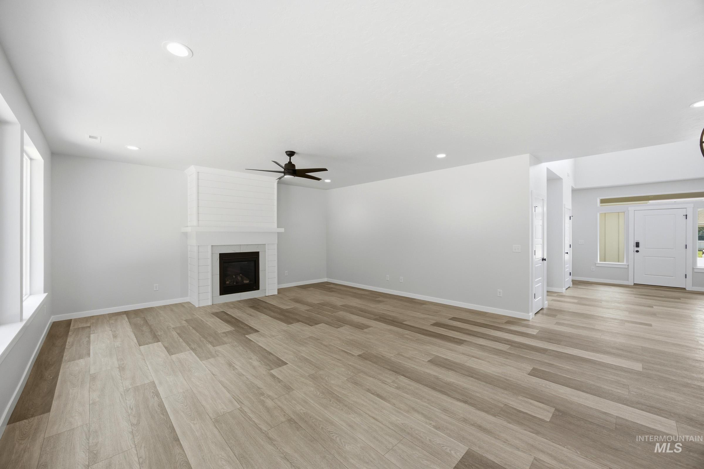 5188 S Bleachfield Ave, Meridian, Idaho 83642, 5 Bedrooms, 4.5 Bathrooms, Residential For Sale, Price $834,990,MLS 99000968