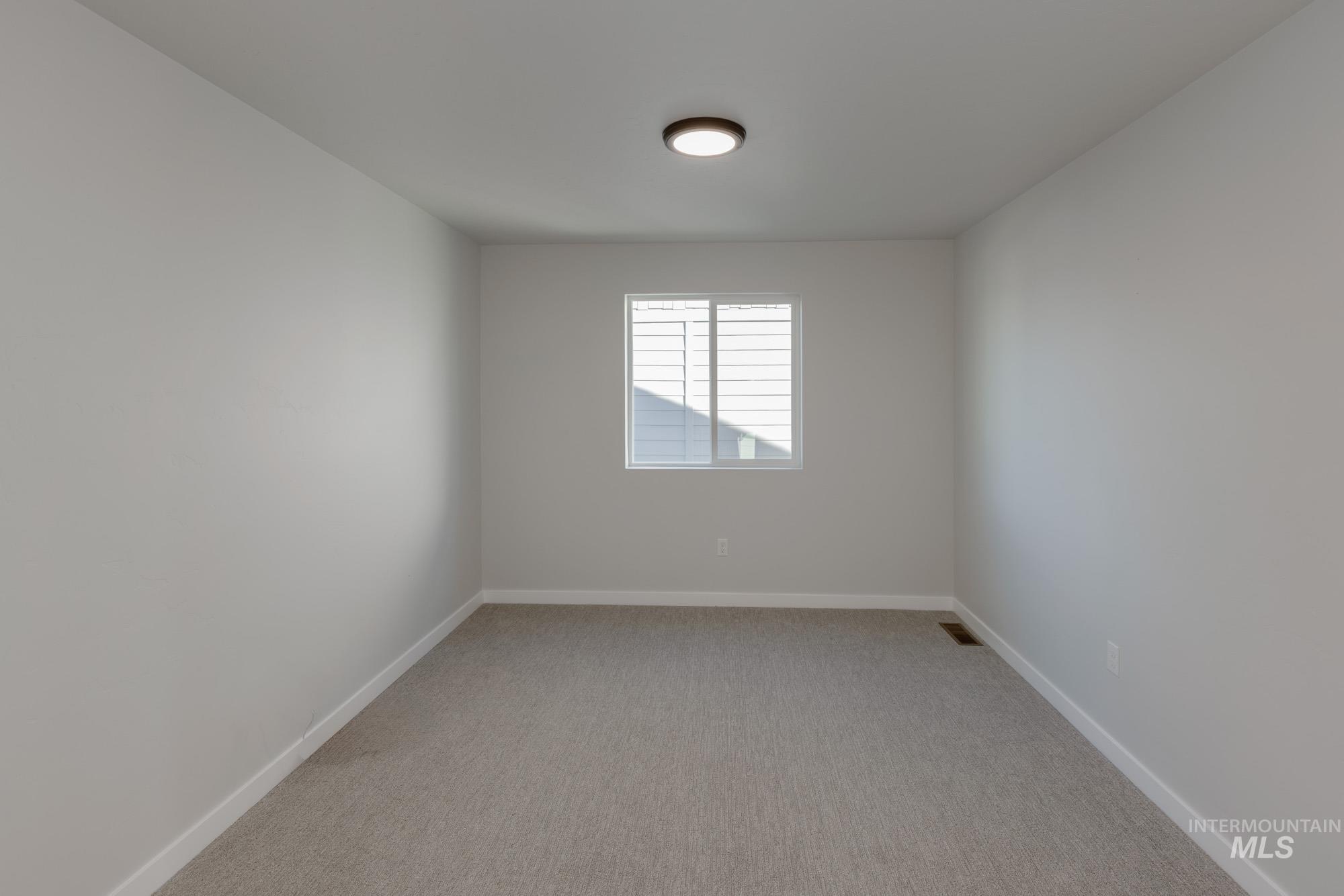 2058 S Summerson Way, Meridian, Idaho 83642, 3 Bedrooms, 2.5 Bathrooms, Residential For Sale, Price $489,990, 99000969