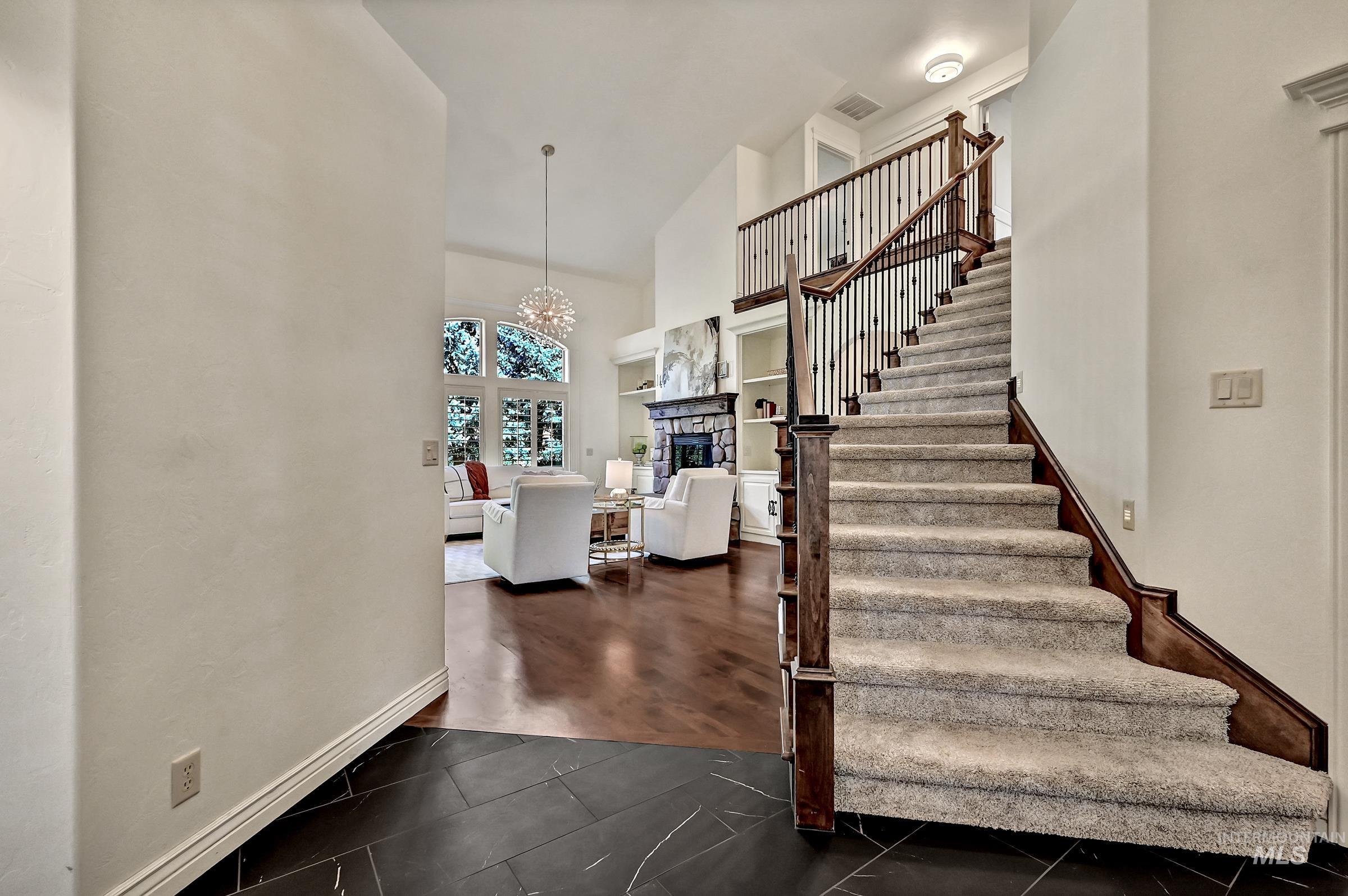 1354 W Overlake Ct, Eagle, Idaho 83616, 5 Bedrooms, 3 Bathrooms, Residential For Sale, Price $975,000, 99000979