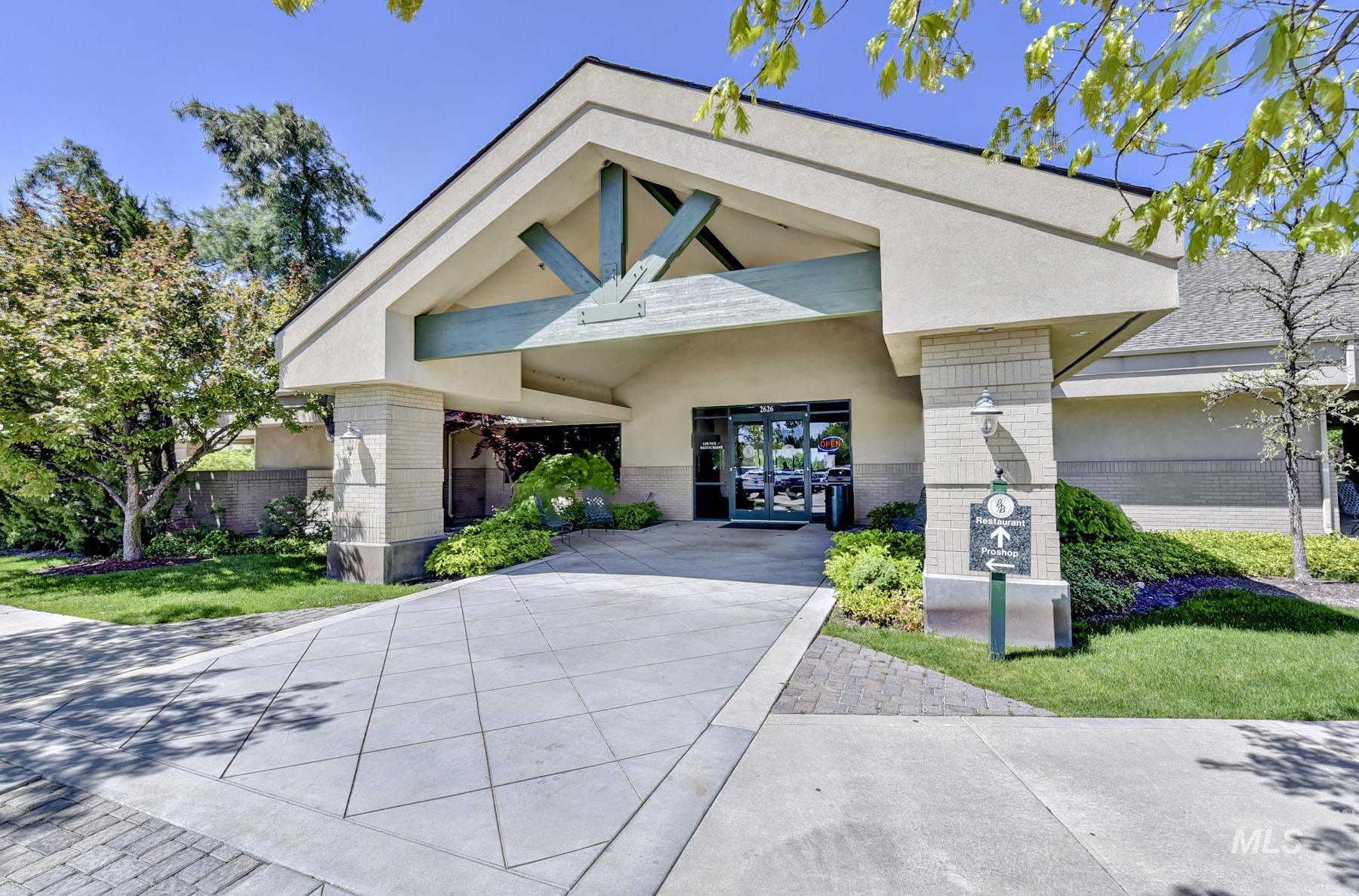 1354 W Overlake Ct, Eagle, Idaho 83616, 5 Bedrooms, 3 Bathrooms, Residential For Sale, Price $975,000, 99000979