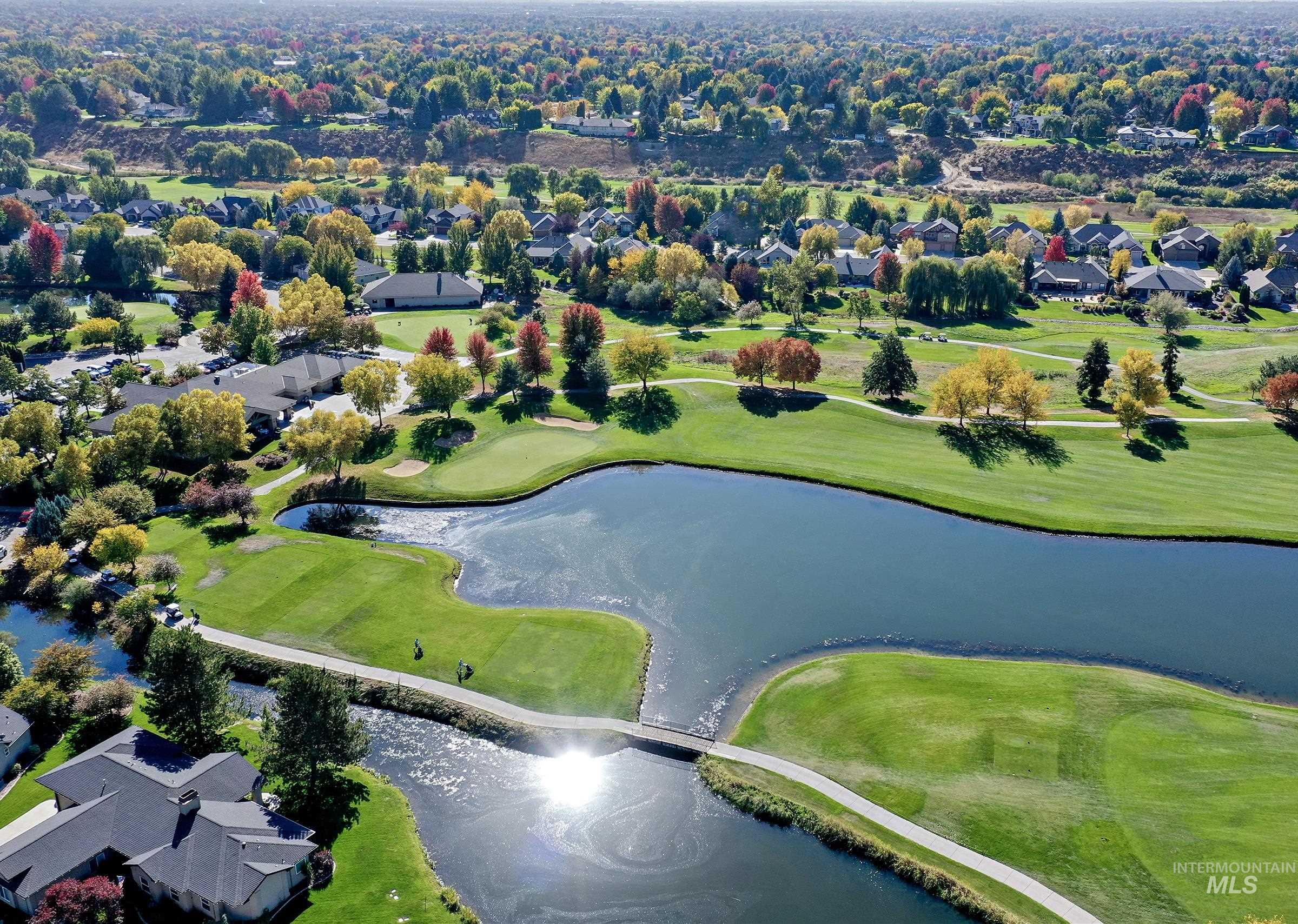 1354 W Overlake Ct, Eagle, Idaho 83616, 5 Bedrooms, 3 Bathrooms, Residential For Sale, Price $975,000, 99000979