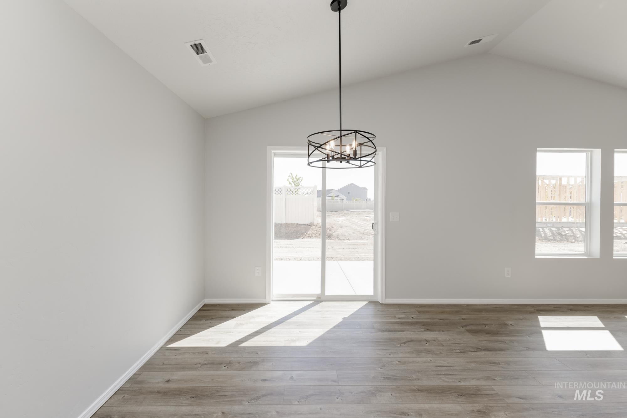 1342 N Coltsfoot Ave, Kuna, Idaho 83634, 3 Bedrooms, 2 Bathrooms, Residential For Sale, Price $438,990,MLS 99000980