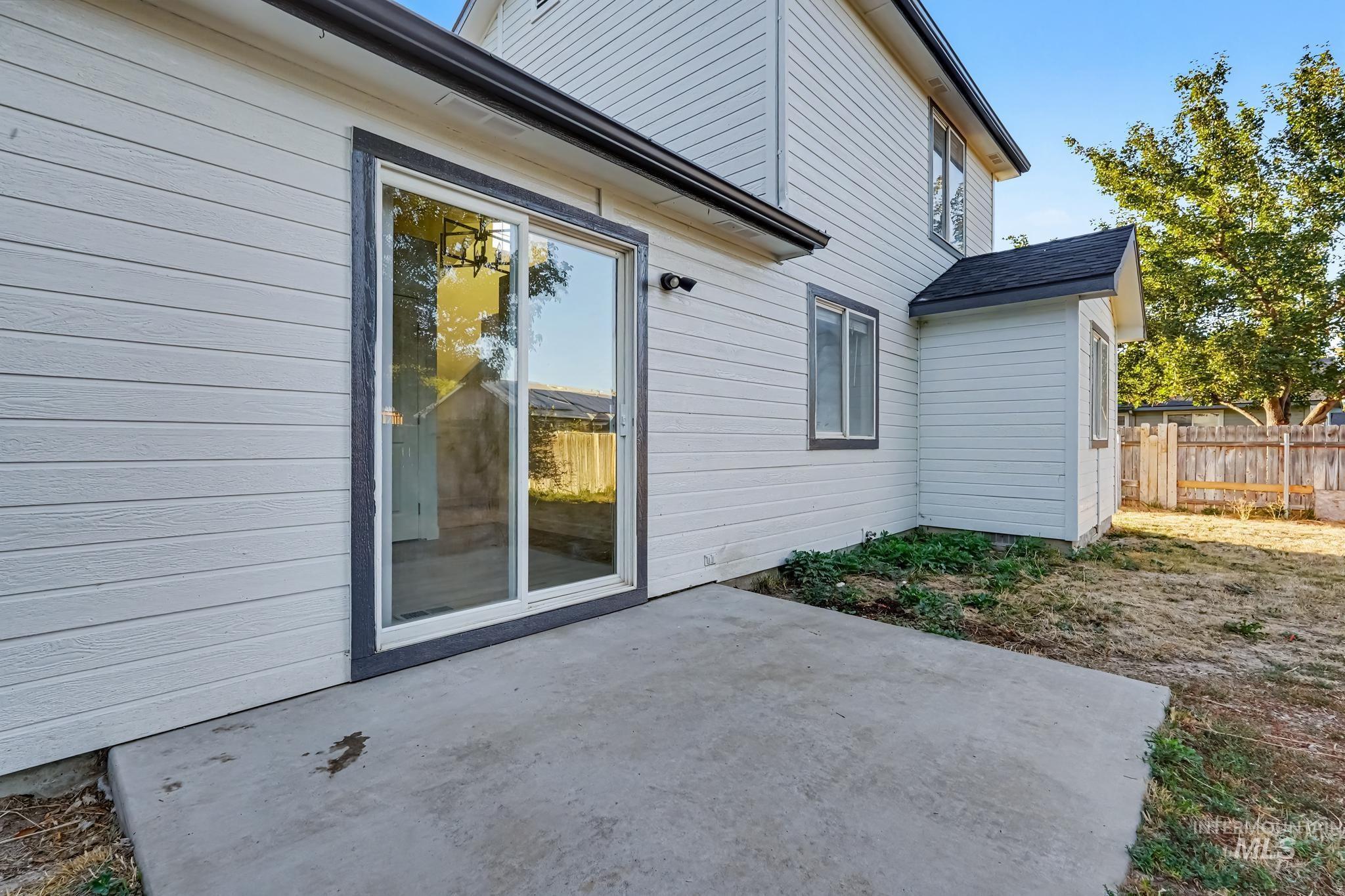 1322 N El Camino Ave, Kuna, Idaho 83634, 4 Bedrooms, 2 Bathrooms, Residential For Sale, Price $387,500,MLS 99000981