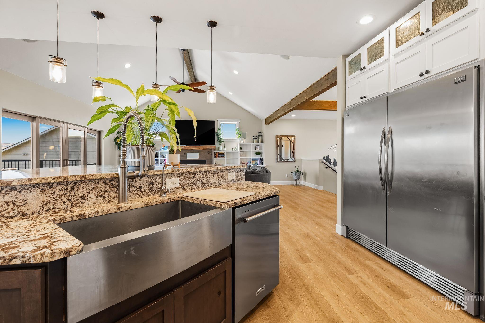 2501 Westridge, Clarkston, Washington 99403, 4 Bedrooms, 3 Bathrooms, Residential For Sale, Price $910,000,MLS 99000990
