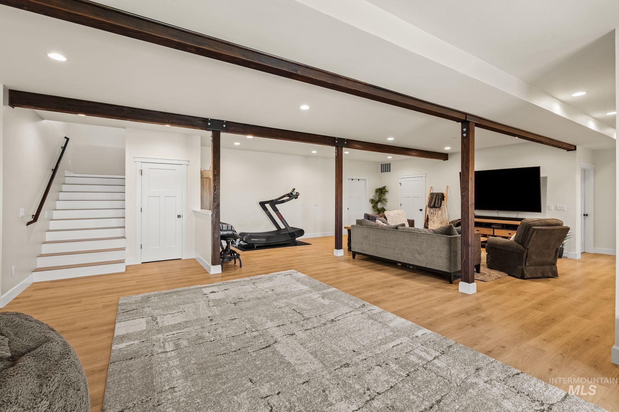2501 Westridge, Clarkston, Washington 99403, 4 Bedrooms, 3 Bathrooms, Residential For Sale, Price $910,000,MLS 99000990