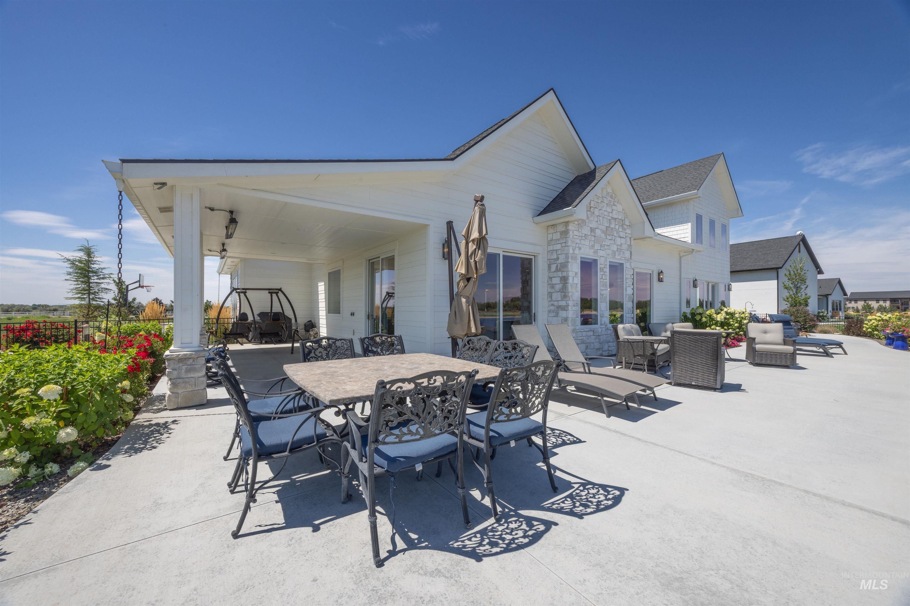 22002 Trigger Ranch Lane, Star, Idaho 83669, 5 Bedrooms, 3 Bathrooms, Residential For Sale, Price $2,799,999,MLS 99000992