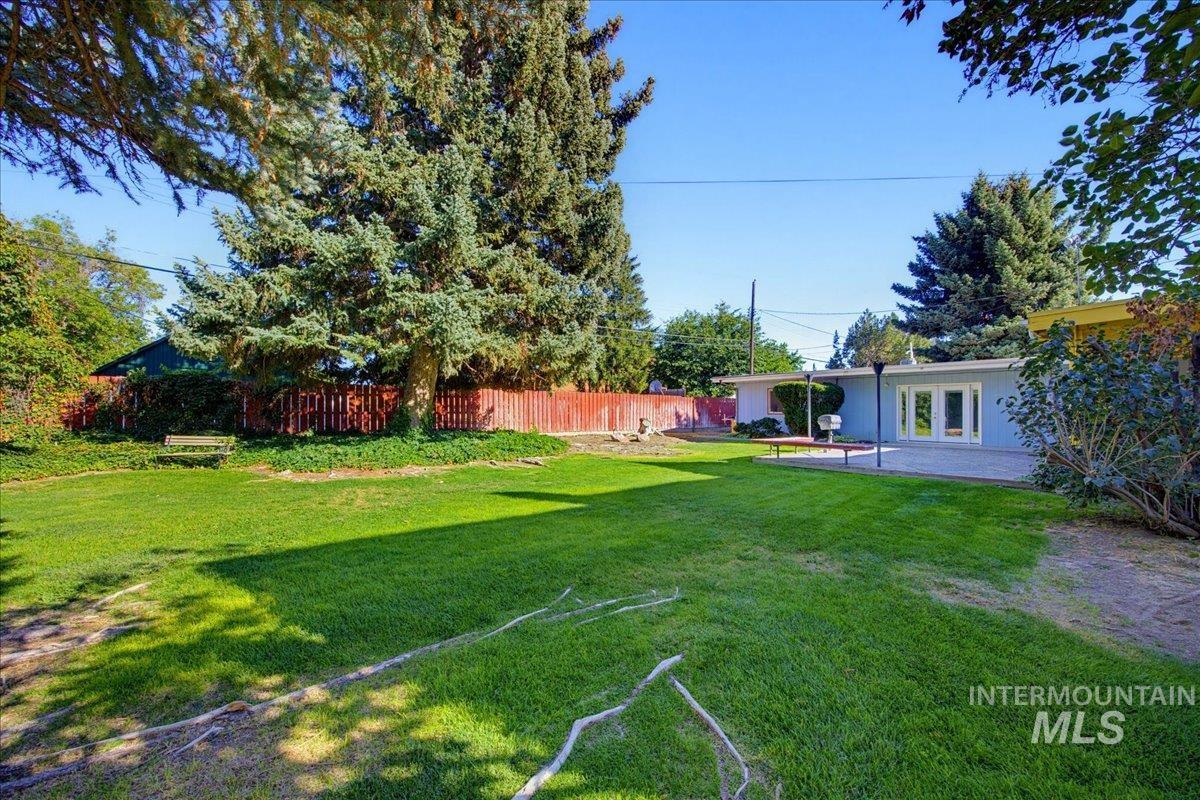 1803 S 10th Ave, Caldwell, Idaho 83605, 3 Bedrooms, 2 Bathrooms, Residential For Sale, Price $579,900,MLS 99000993
