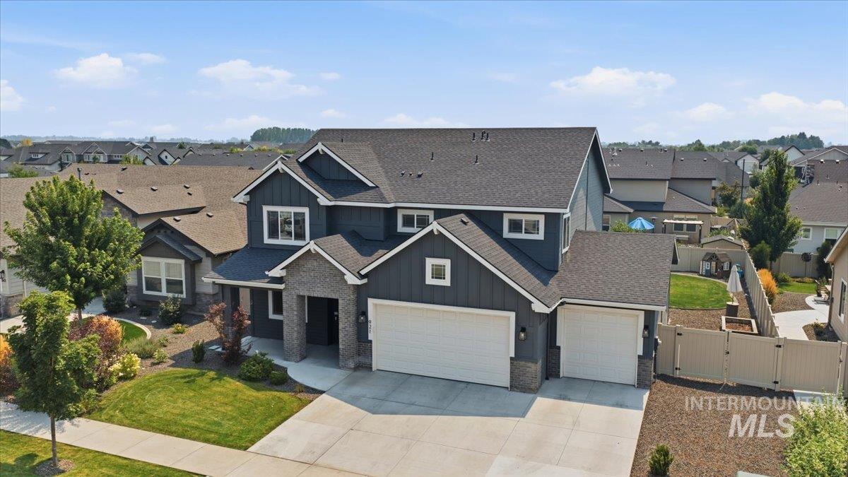 921 E Viedma St, Kuna, Idaho 83634, 4 Bedrooms, 2.5 Bathrooms, Residential For Sale, Price $685,000,MLS 99000996
