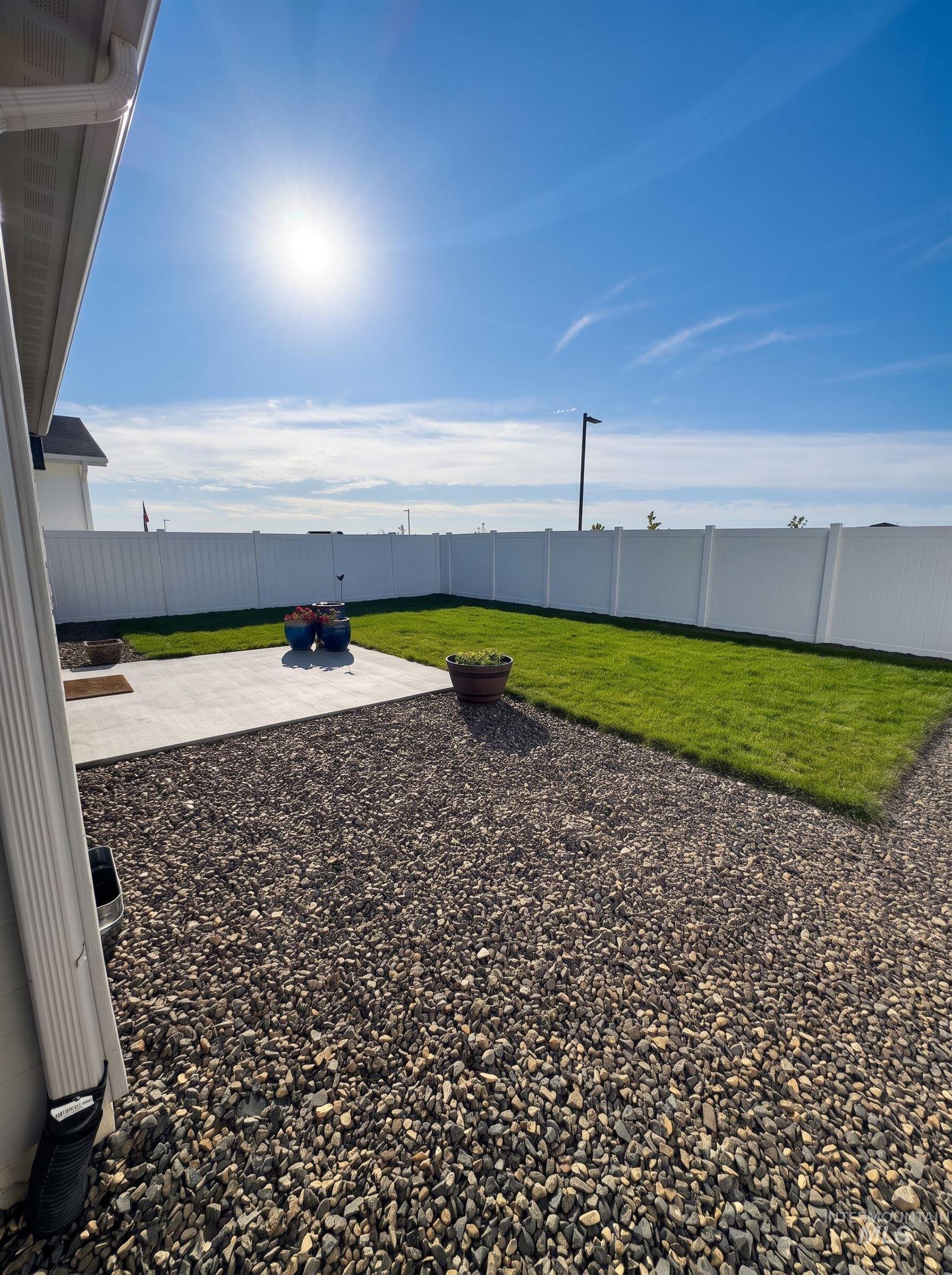 14661 Wing Spread Dr, Caldwell, Idaho 83607, 3 Bedrooms, 2 Bathrooms, Residential For Sale, Price $355,000,MLS 99000997