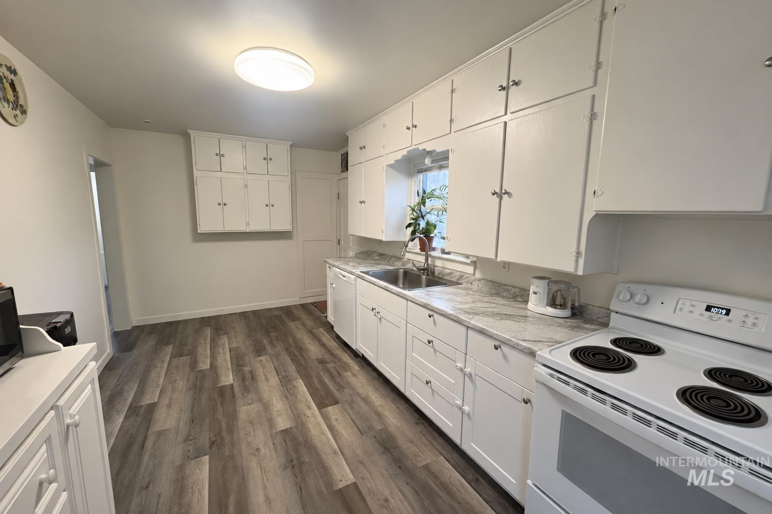 116 22nd Ave S, Nampa, Idaho 83651, 2 Bedrooms, 1 Bathroom, Residential Income For Sale, Price $405,000, 99001008