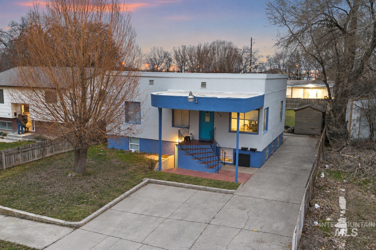 116 22nd Ave S, Nampa, Idaho 83651, 2 Bedrooms, 1 Bathroom, Residential Income For Sale, Price $405,000, 99001008