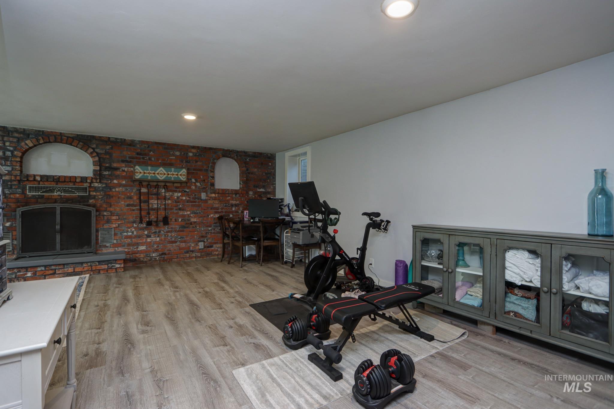 26519 Powers Road, Parma, Idaho 83669, 3 Bedrooms, 2 Bathrooms, Residential For Sale, Price $800,000,MLS 99001011