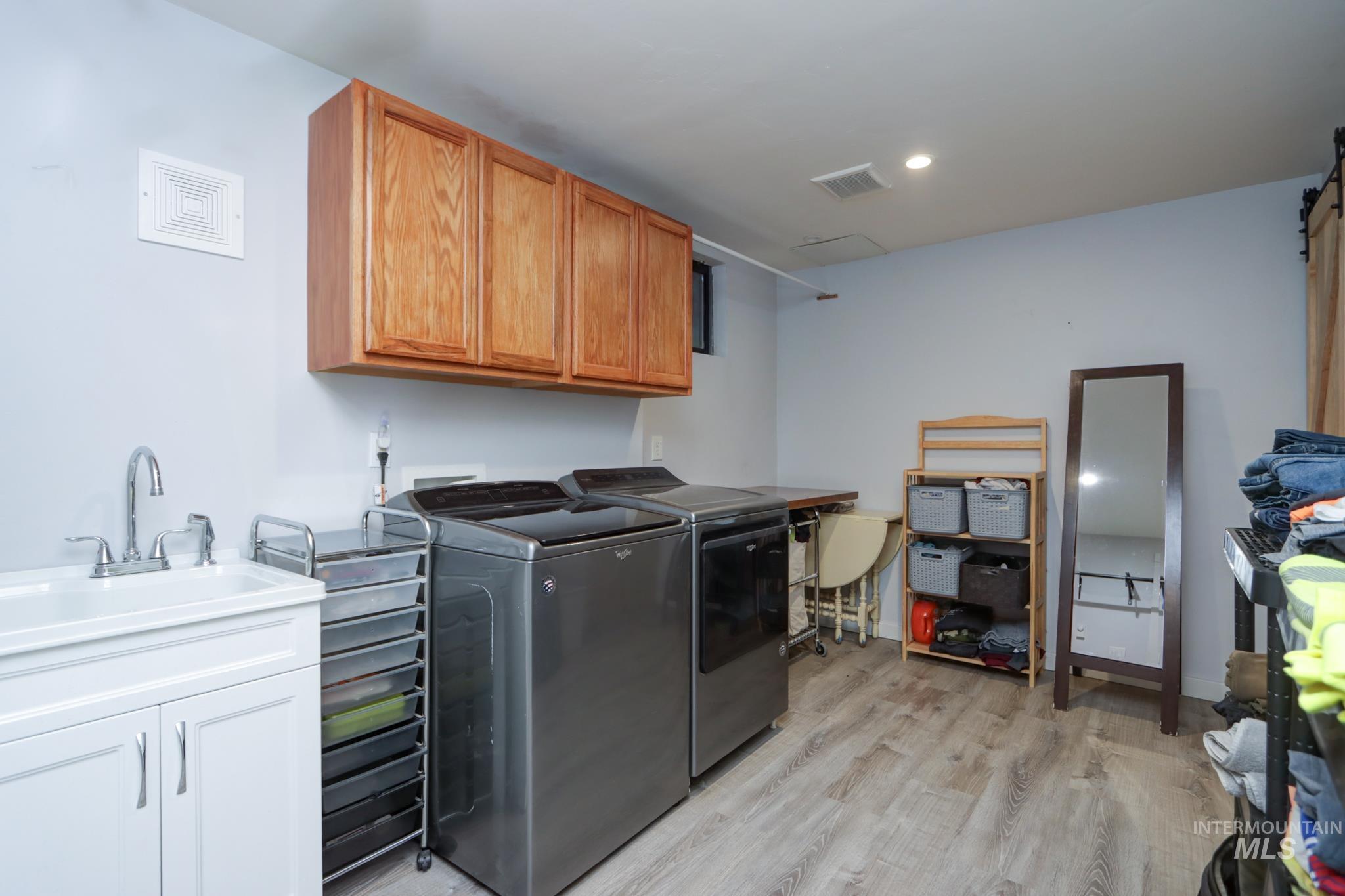 26519 Powers Road, Parma, Idaho 83669, 3 Bedrooms, 2 Bathrooms, Residential For Sale, Price $800,000,MLS 99001011