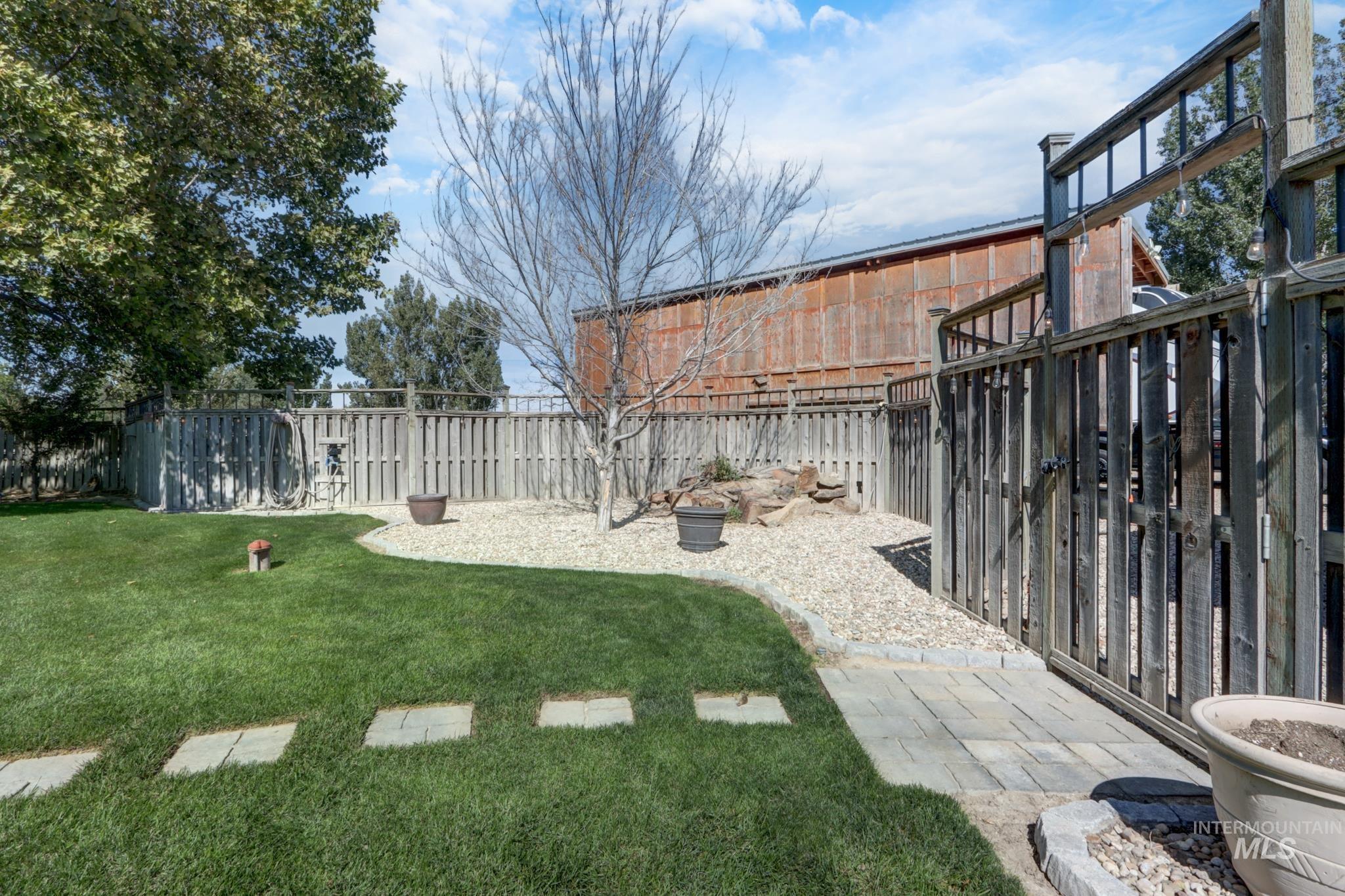 26519 Powers Road, Parma, Idaho 83669, 3 Bedrooms, 2 Bathrooms, Residential For Sale, Price $800,000,MLS 99001011