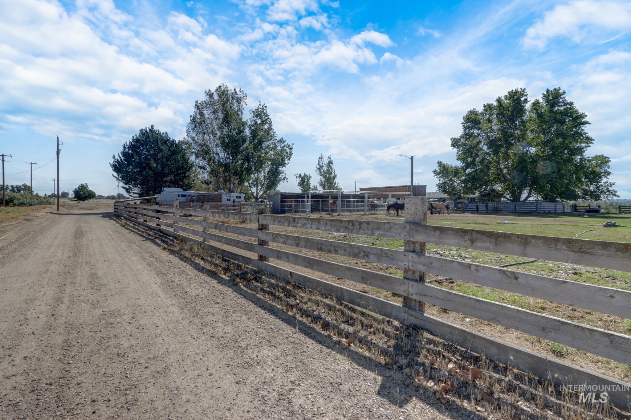 26519 Powers Road, Parma, Idaho 83669, 3 Bedrooms, 2 Bathrooms, Residential For Sale, Price $800,000,MLS 99001011