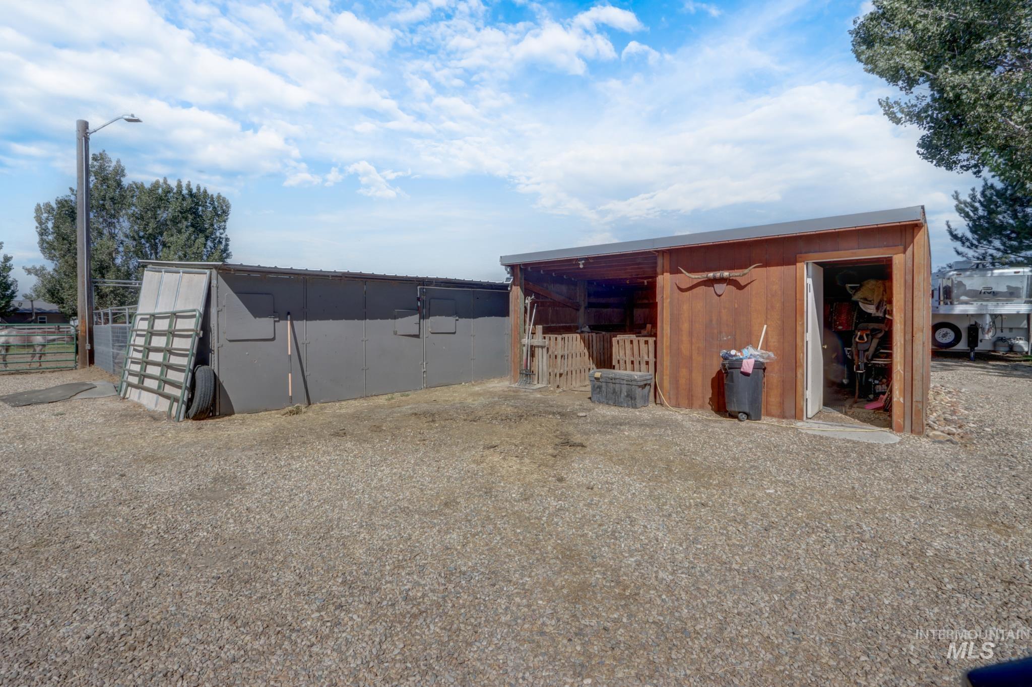 26519 Powers Road, Parma, Idaho 83669, 3 Bedrooms, 2 Bathrooms, Residential For Sale, Price $800,000,MLS 99001011