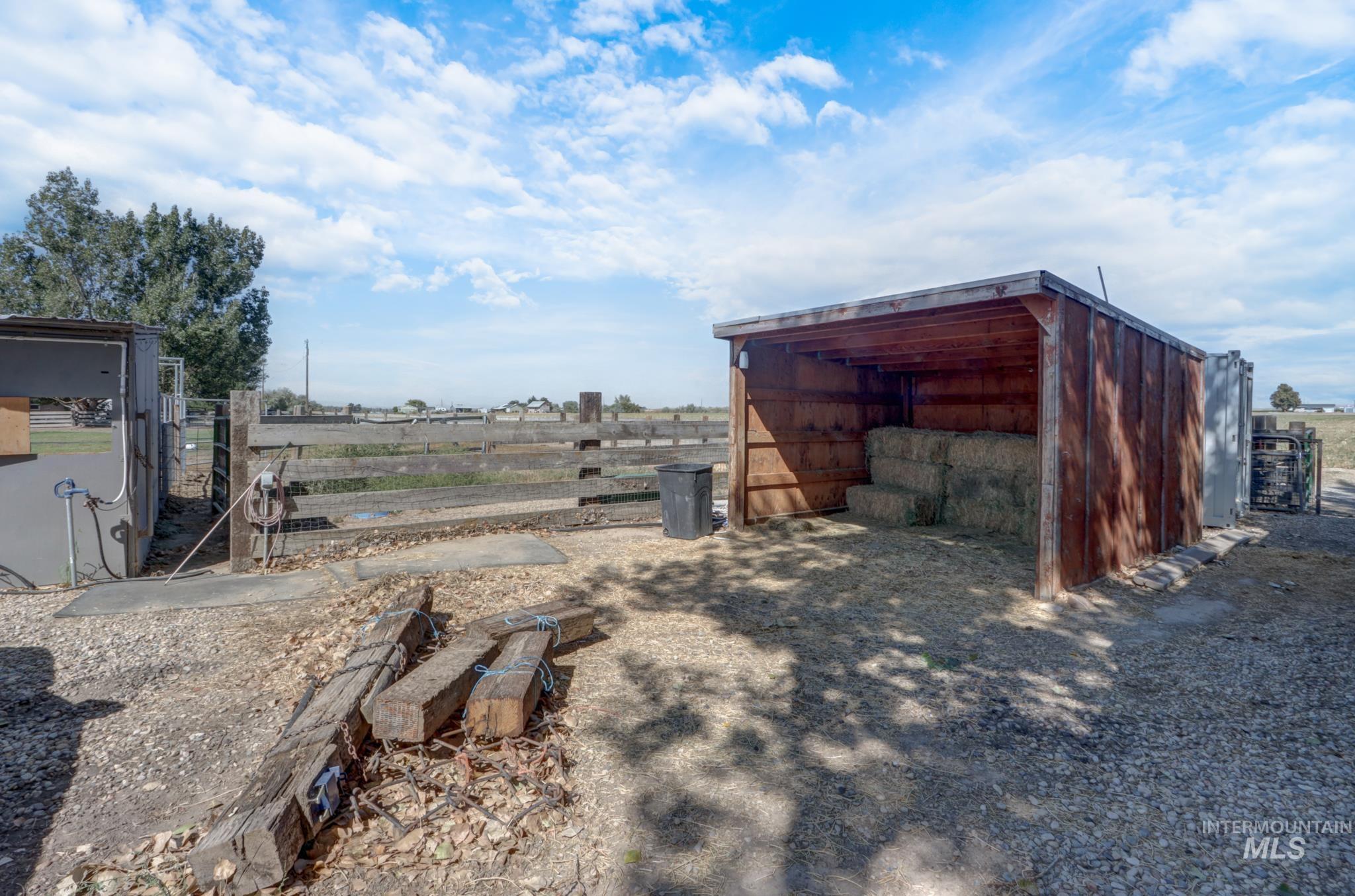 26519 Powers Road, Parma, Idaho 83669, 3 Bedrooms, 2 Bathrooms, Residential For Sale, Price $800,000,MLS 99001011
