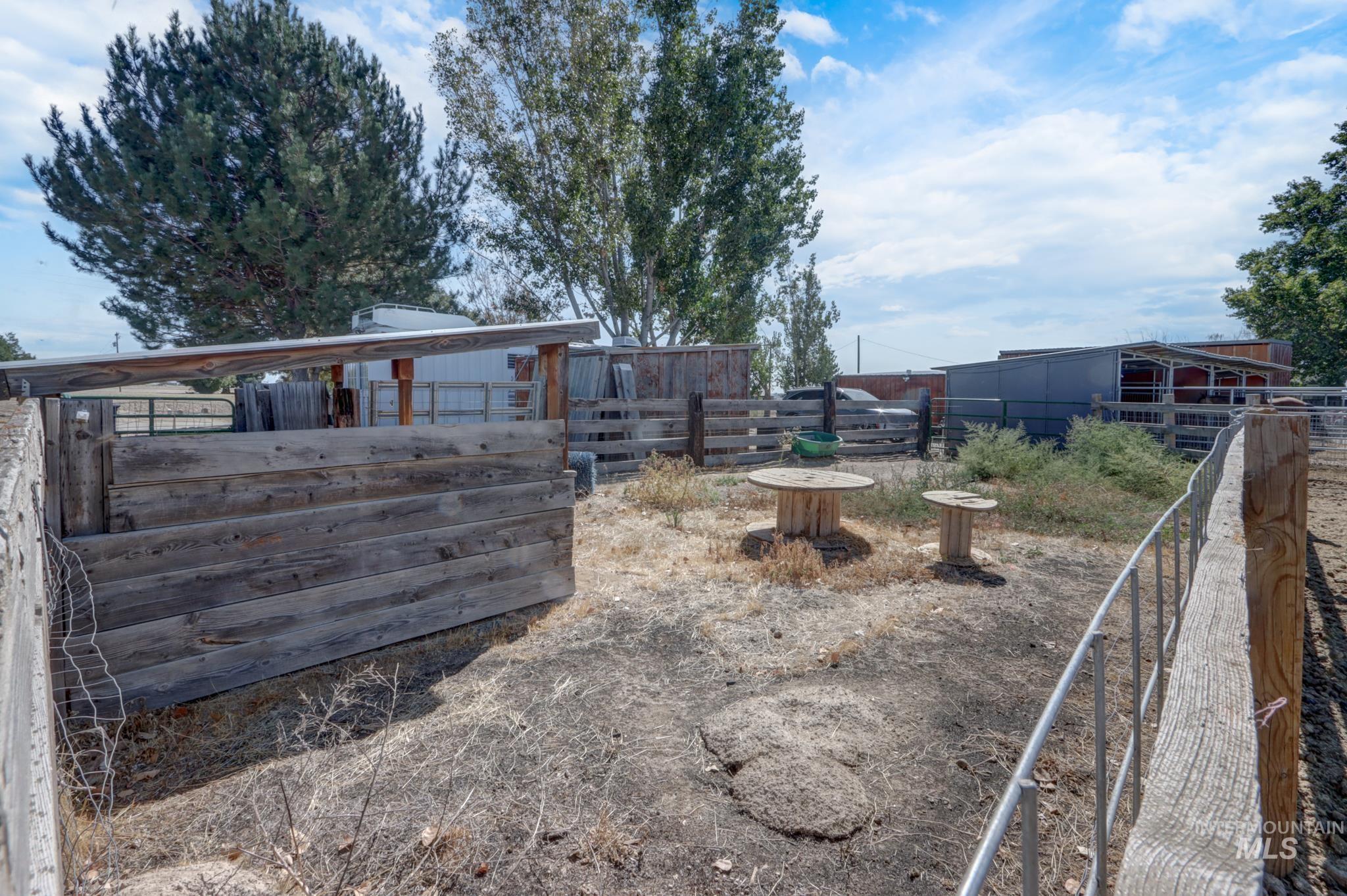 26519 Powers Road, Parma, Idaho 83669, 3 Bedrooms, 2 Bathrooms, Residential For Sale, Price $800,000,MLS 99001011