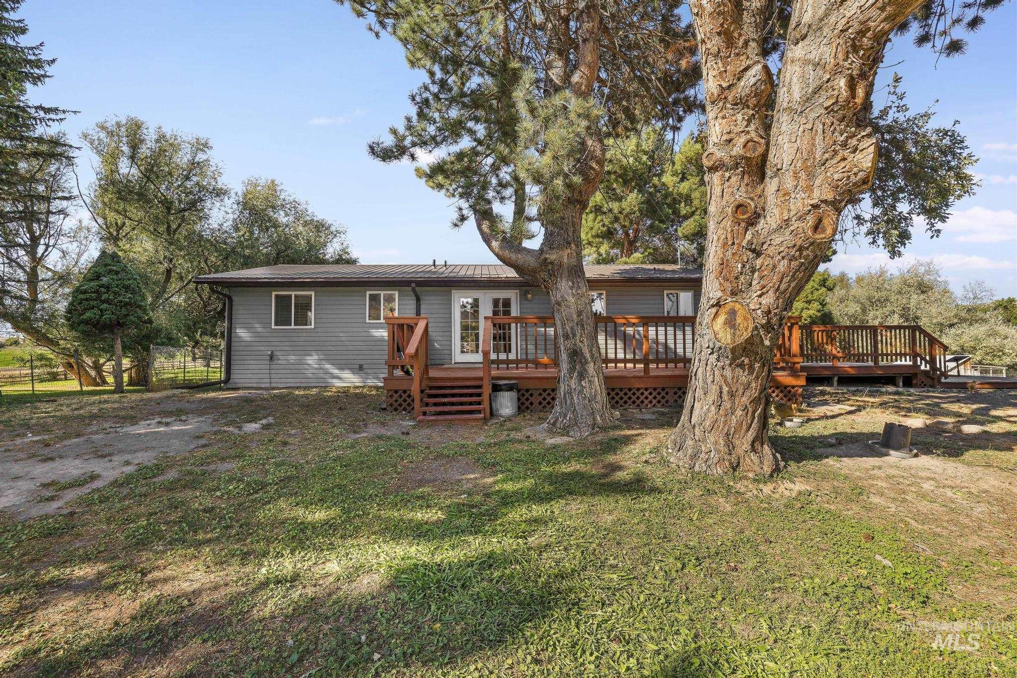 4796 River Rd, Buhl, Idaho 83316, 5 Bedrooms, 2 Bathrooms, Residential For Sale, Price $540,000,MLS 99001016