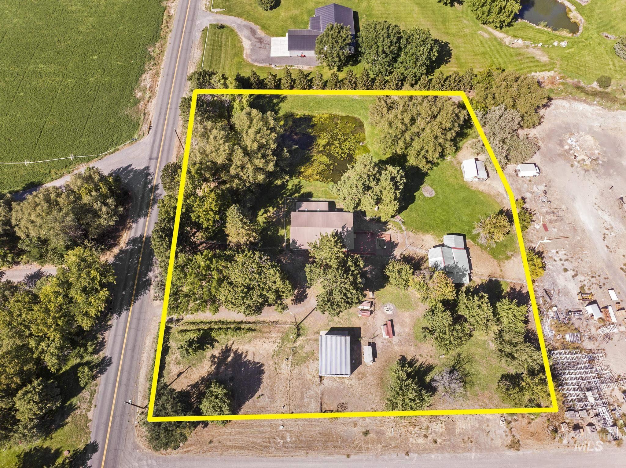 4796 River Rd, Buhl, Idaho 83316, 5 Bedrooms, 2 Bathrooms, Residential For Sale, Price $540,000,MLS 99001016
