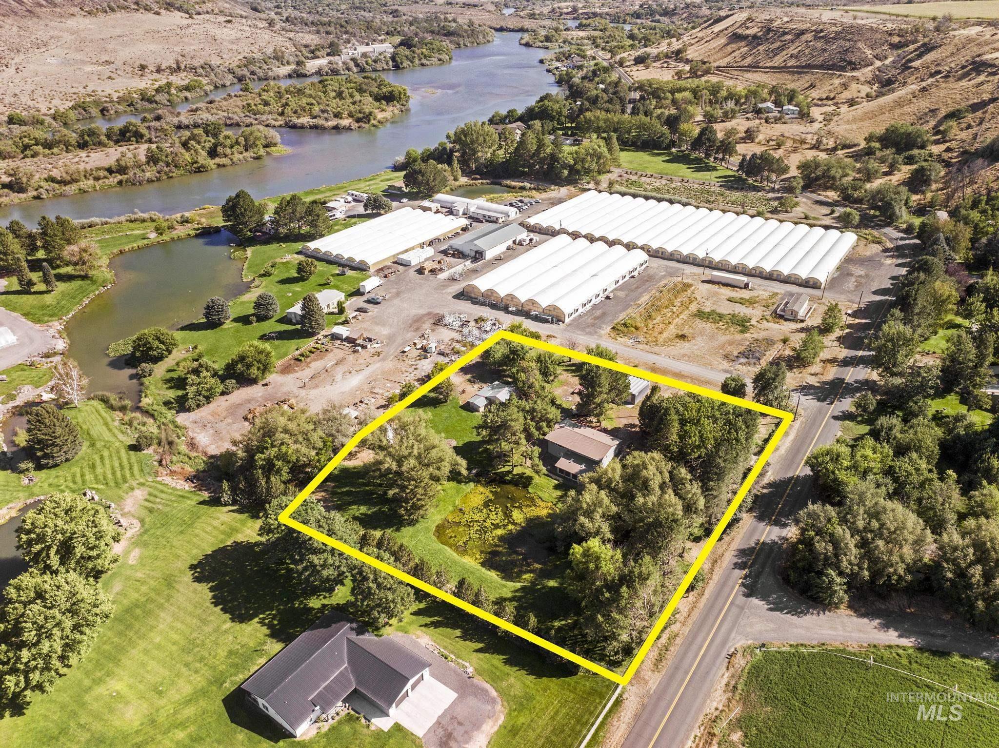 4796 River Rd, Buhl, Idaho 83316, 5 Bedrooms, 2 Bathrooms, Residential For Sale, Price $540,000,MLS 99001016