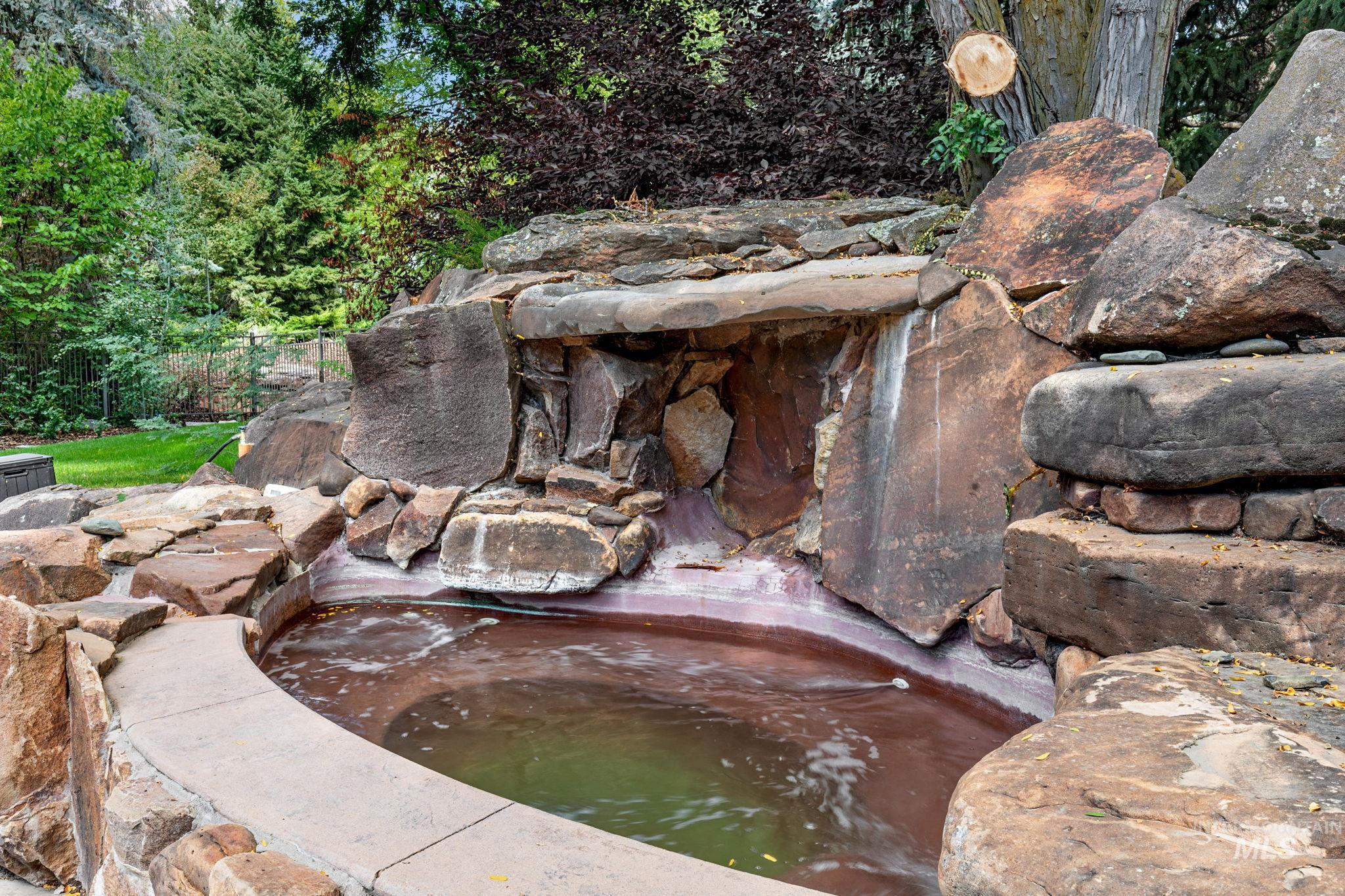 2985 N Holl Drive, Eagle, Idaho 83616, 3 Bedrooms, 3.5 Bathrooms, Residential For Sale, Price $3,000,000,MLS 99001024