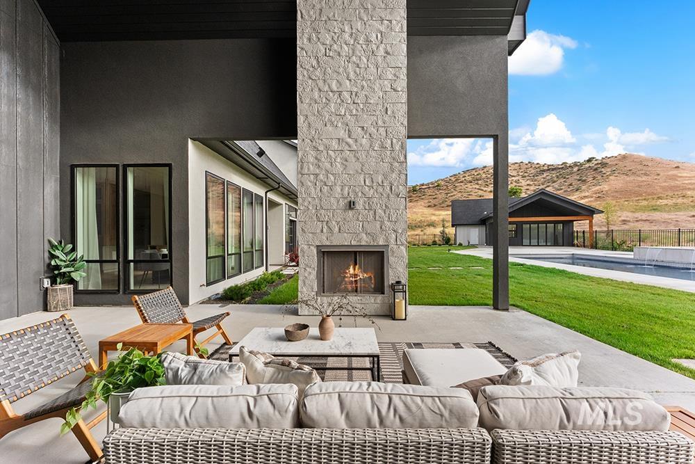 6162 N High Valley Way, Boise, Idaho 83714, 4 Bedrooms, 3.5 Bathrooms, Residential For Sale, Price $2,749,990,MLS 99001031