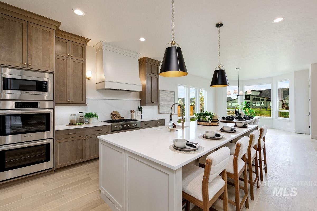 6958 Big Wood Way, Star, Idaho 83669, 3 Bedrooms, 2.5 Bathrooms, Residential For Sale, Price $1,652,532,MLS 99001032