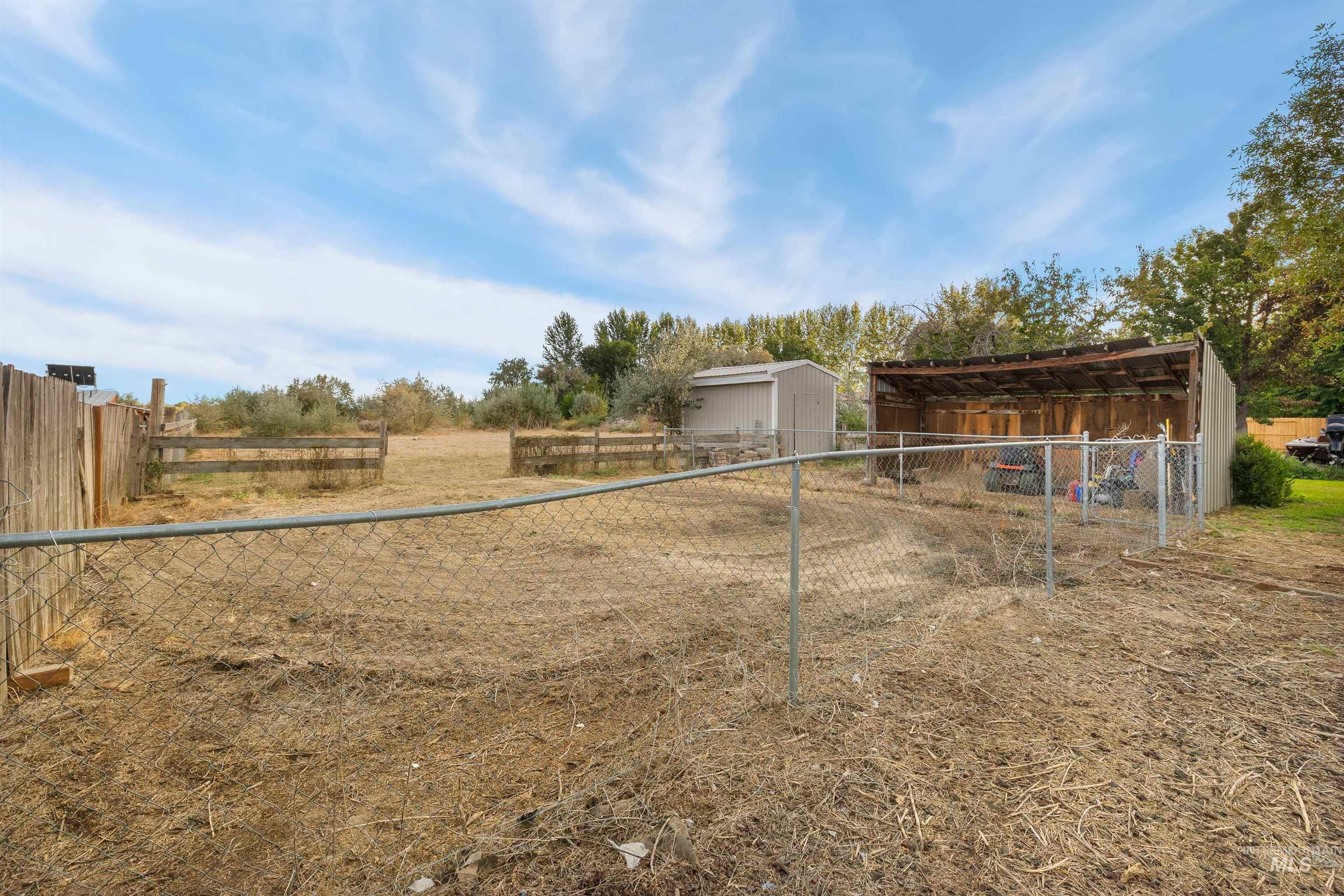 2681 E 3700 N, Twin Falls, Idaho 83301, 4 Bedrooms, 2 Bathrooms, Residential For Sale, Price $550,000,MLS 99001048