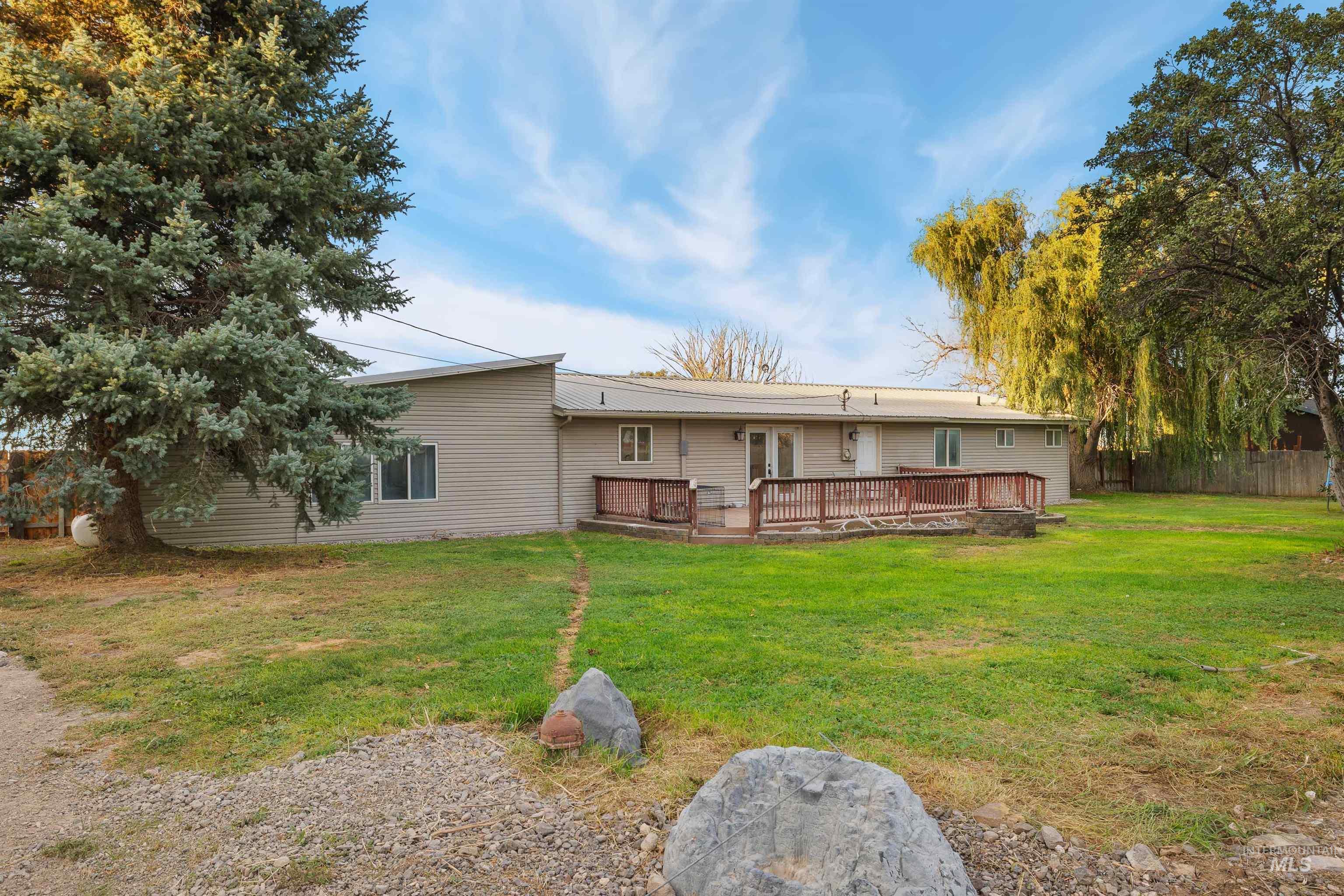 2681 E 3700 N, Twin Falls, Idaho 83301, 4 Bedrooms, 2 Bathrooms, Residential For Sale, Price $550,000,MLS 99001048