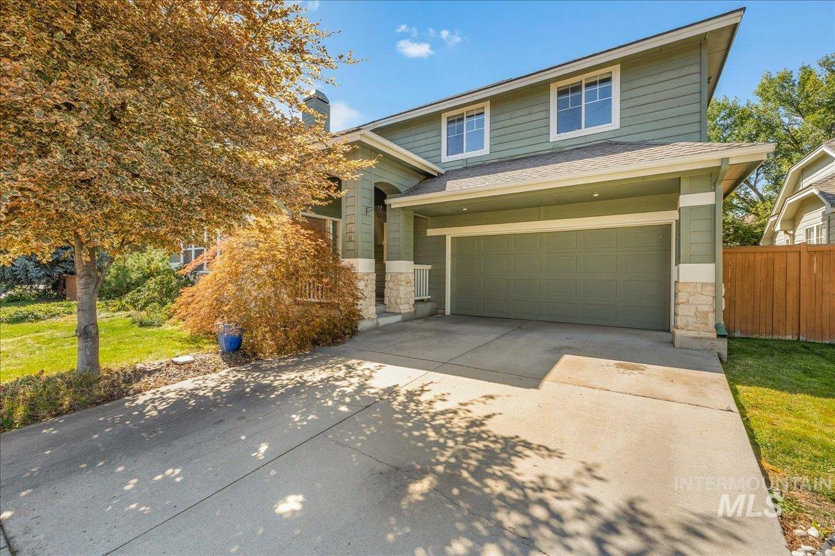 366 E Brookhollow Dr, Boise, Idaho 83716, 3 Bedrooms, 2.5 Bathrooms, Residential For Sale, Price $585,000,MLS 99001052